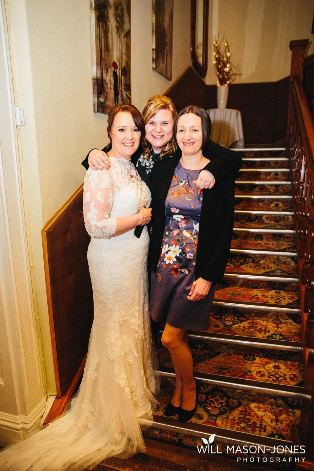 the-manor-crickhowell-wedding-documentary-photographer