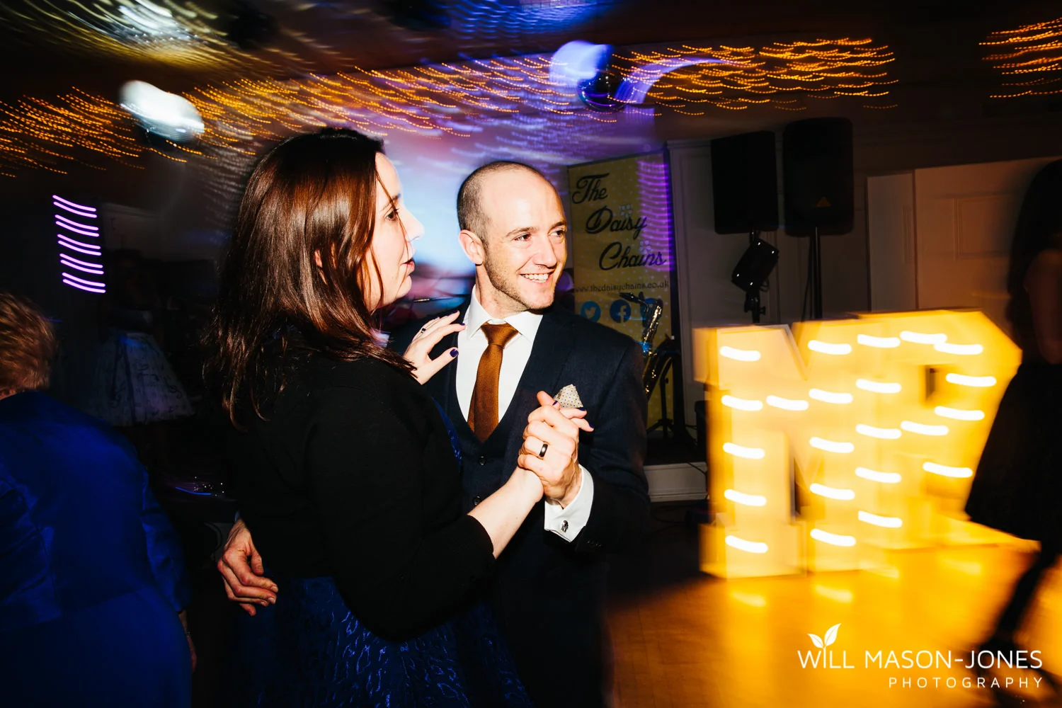 the-manor-crickhowell-wedding-documentary-photographer