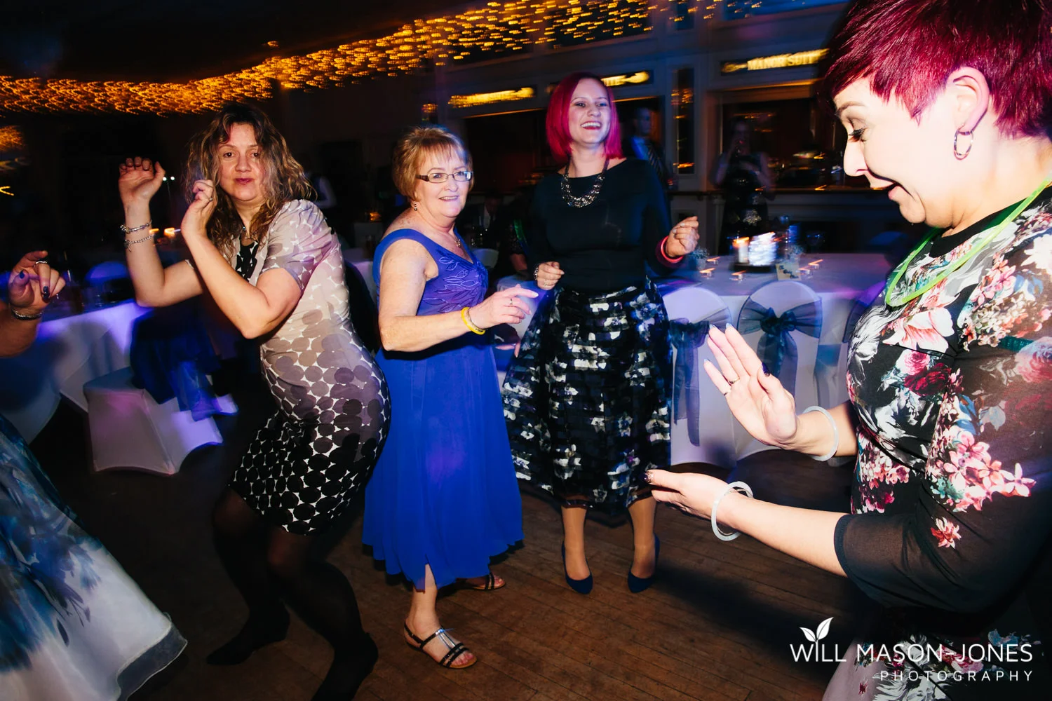 the-manor-crickhowell-wedding-documentary-photographer
