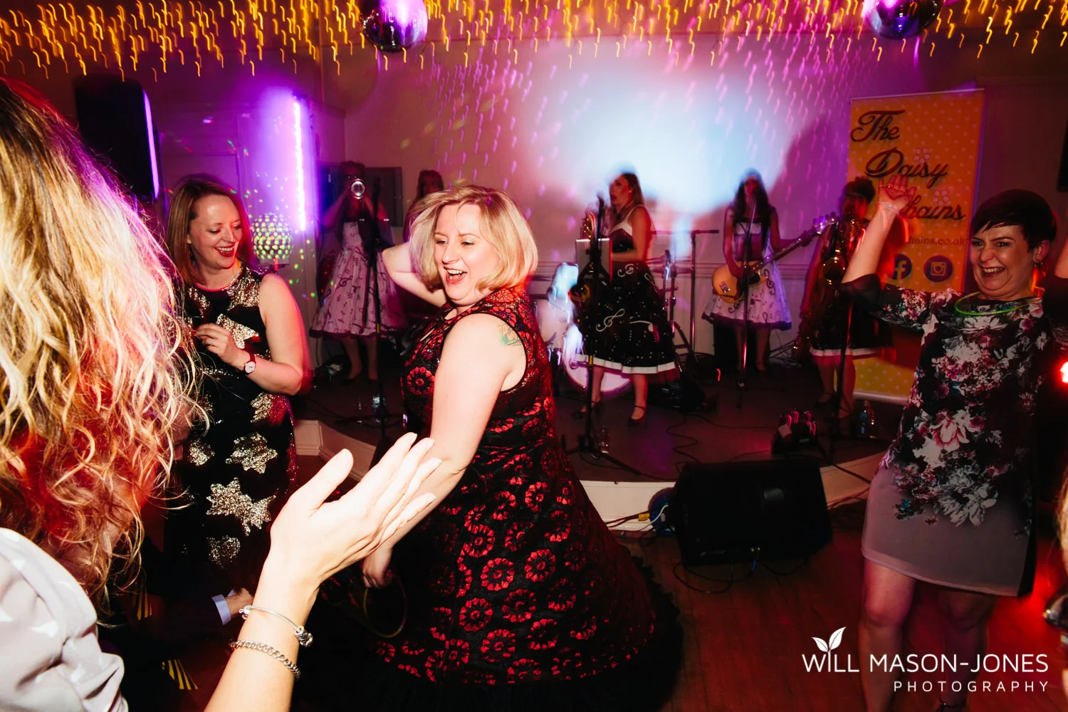 the-manor-crickhowell-wedding-documentary-photographer