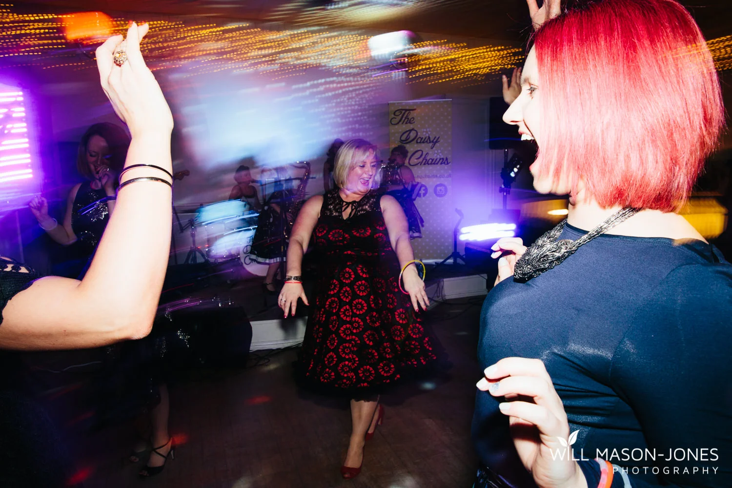 the-manor-crickhowell-wedding-documentary-photographer
