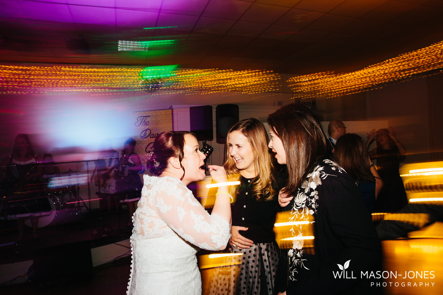 the-manor-crickhowell-wedding-documentary-photographer
