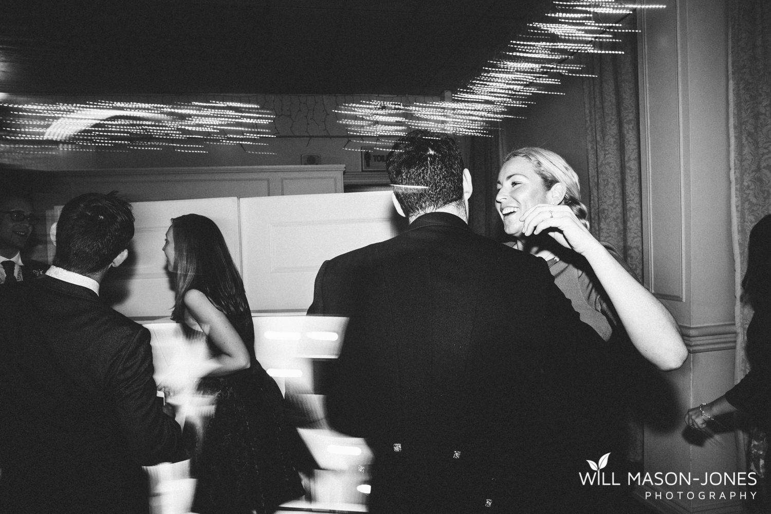the-manor-crickhowell-wedding-documentary-photographer