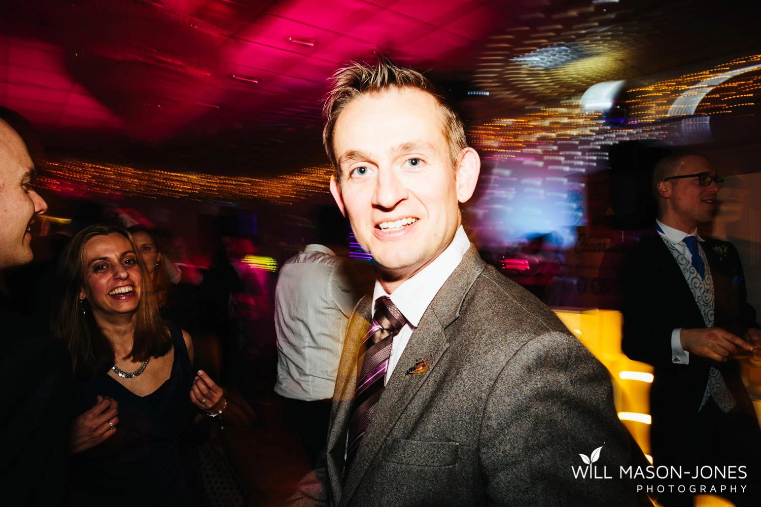 the-manor-crickhowell-wedding-documentary-photographer