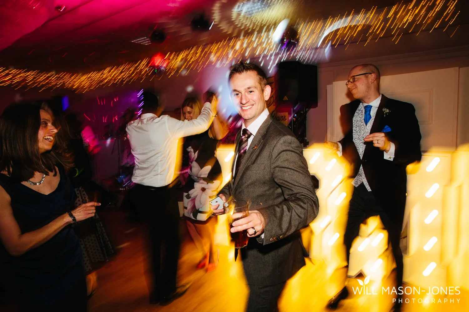 the-manor-crickhowell-wedding-documentary-photographer