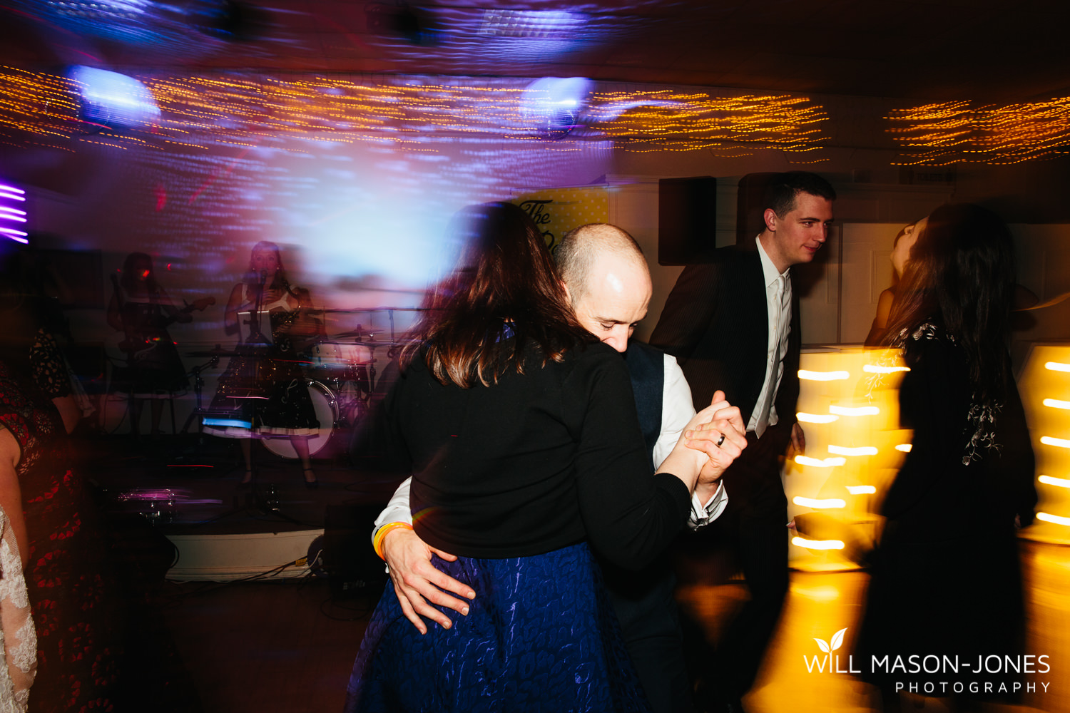 the-manor-crickhowell-wedding-documentary-photographer