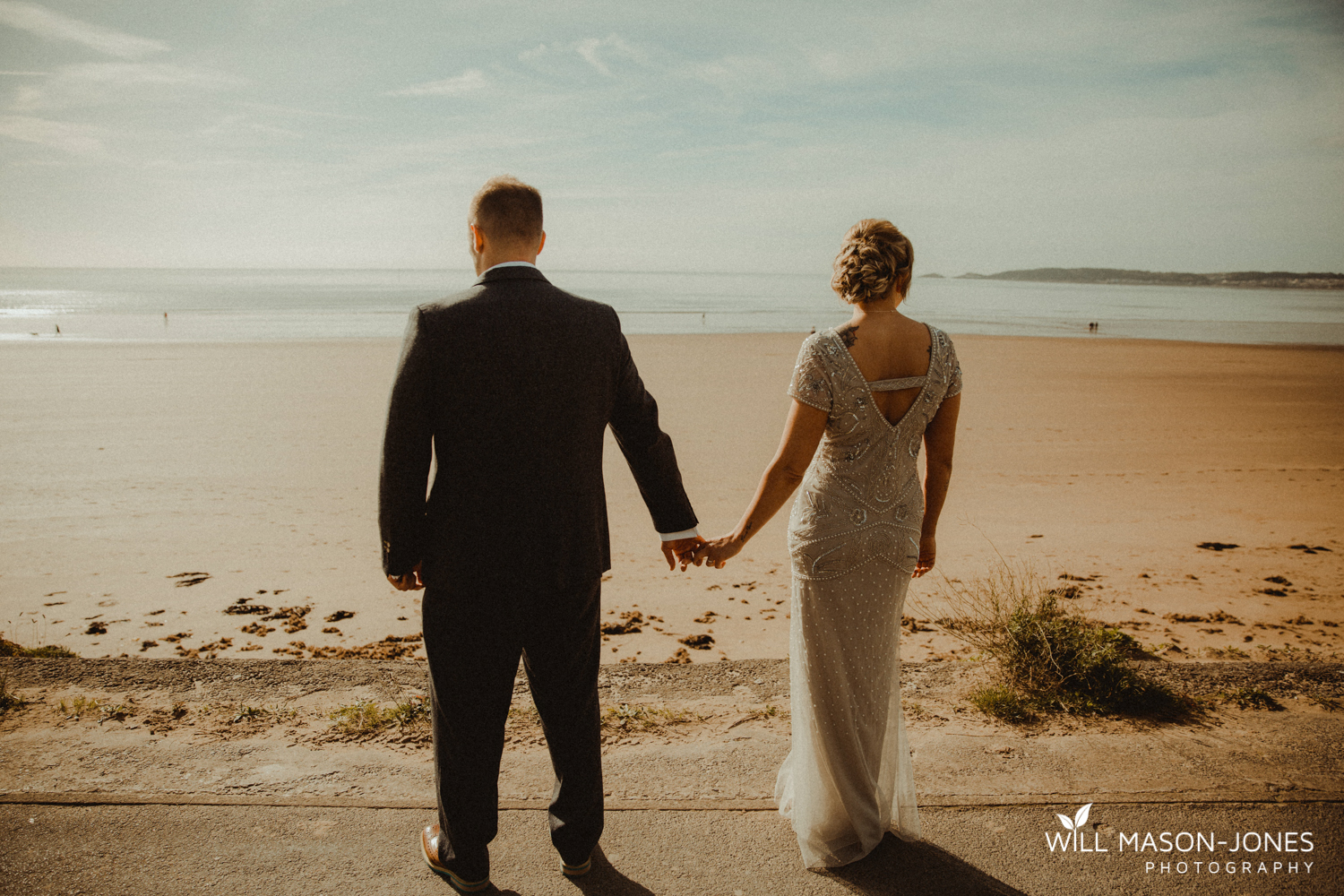 Laura + Chris - Swansea Registry Office Wedding Photographer 