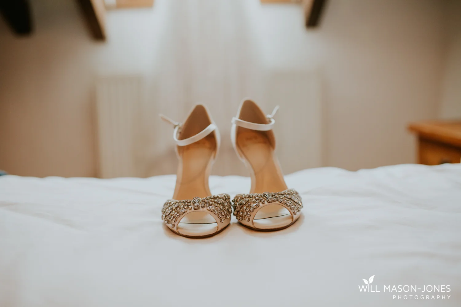  The king arthur hotel swansea wedding bridal preparations photography cottage bridesmaids 