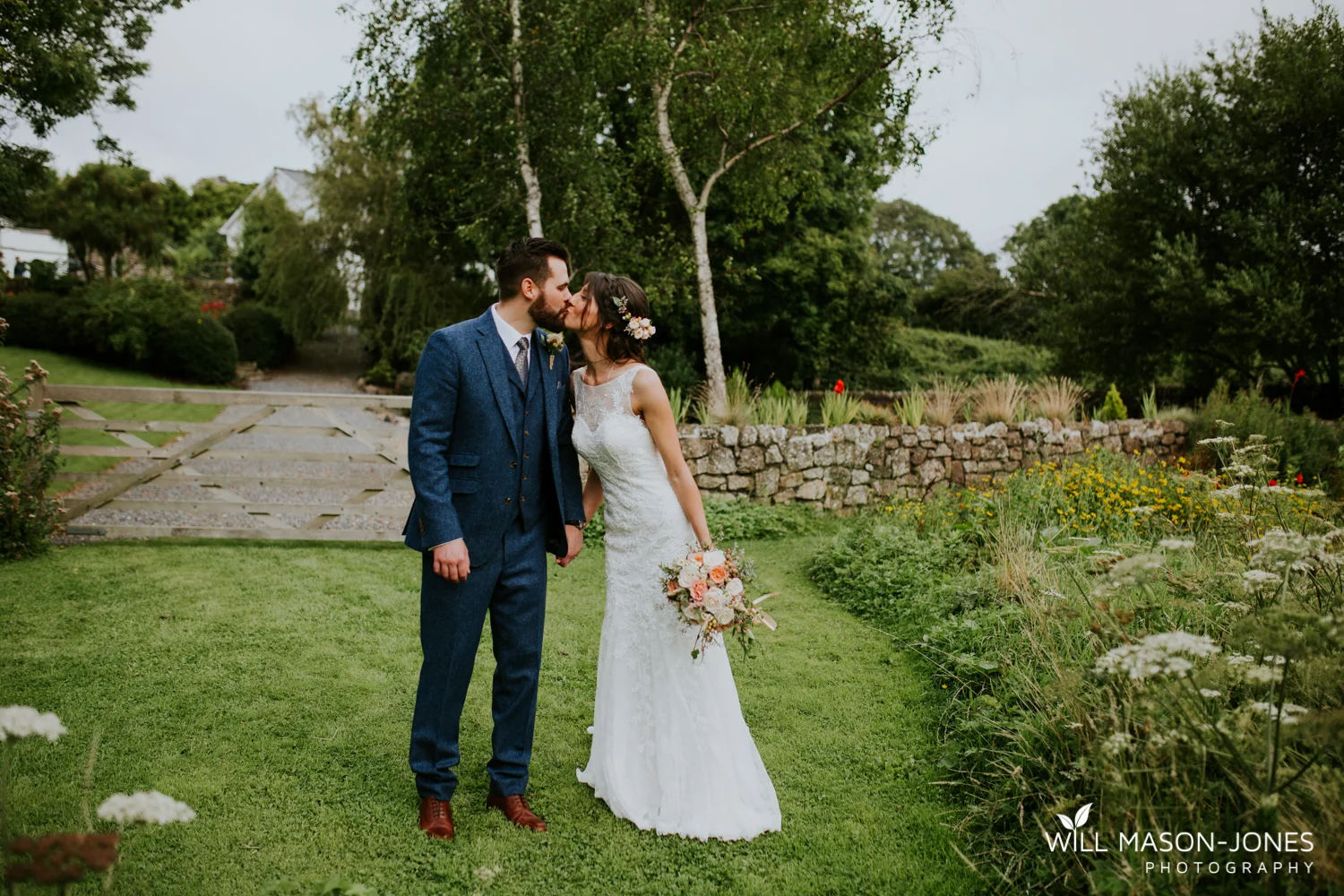  the king arthur hotel swansea couple portraits photos 