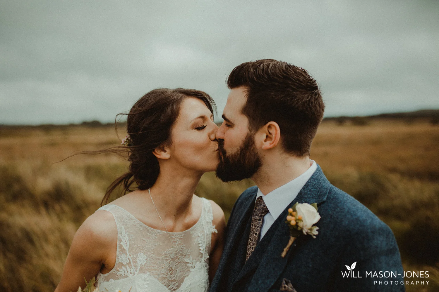  king arthur hotel swansea cefn bryn couple portraits photography 