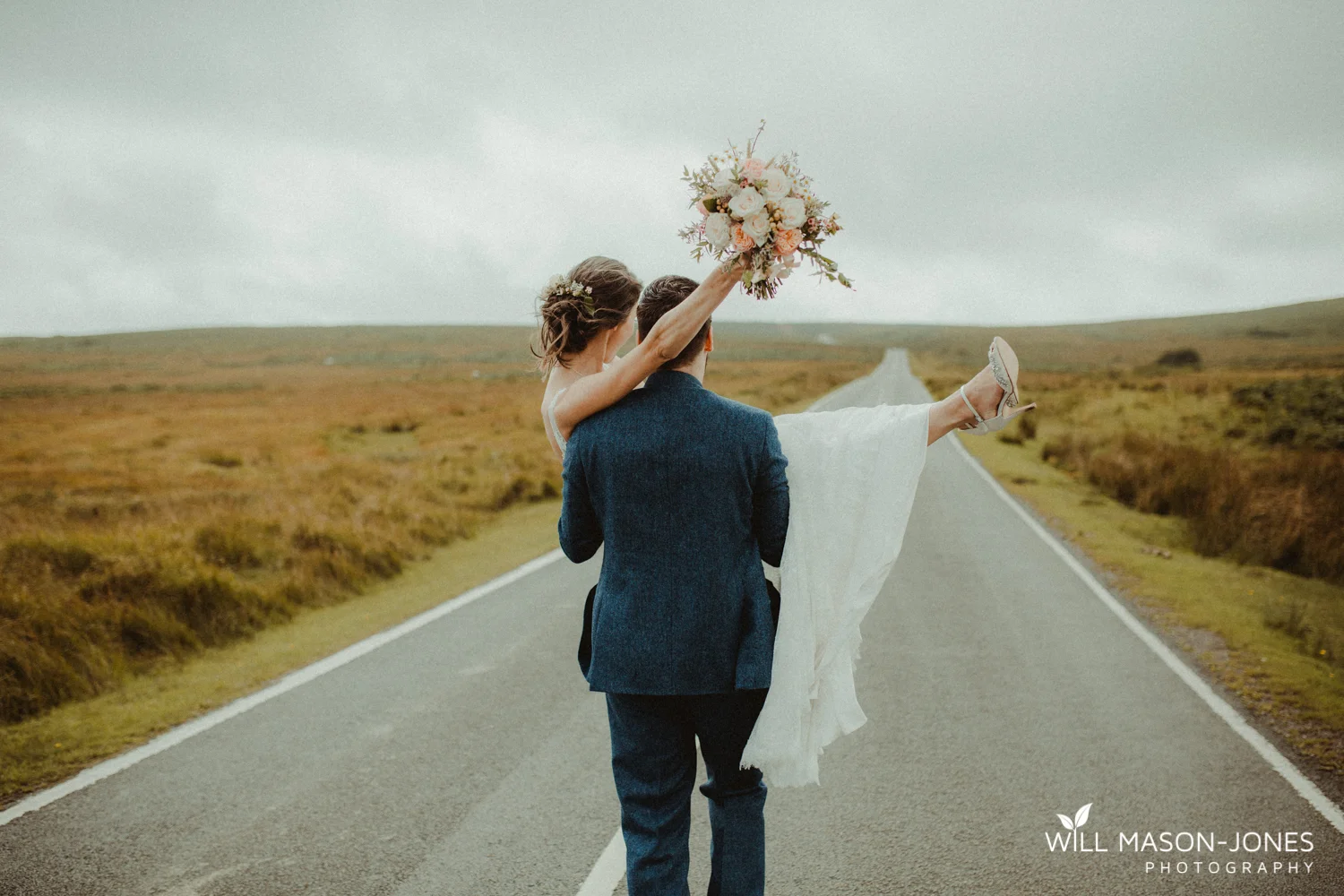  king arthur hotel swansea cefn bryn couple portraits photography 