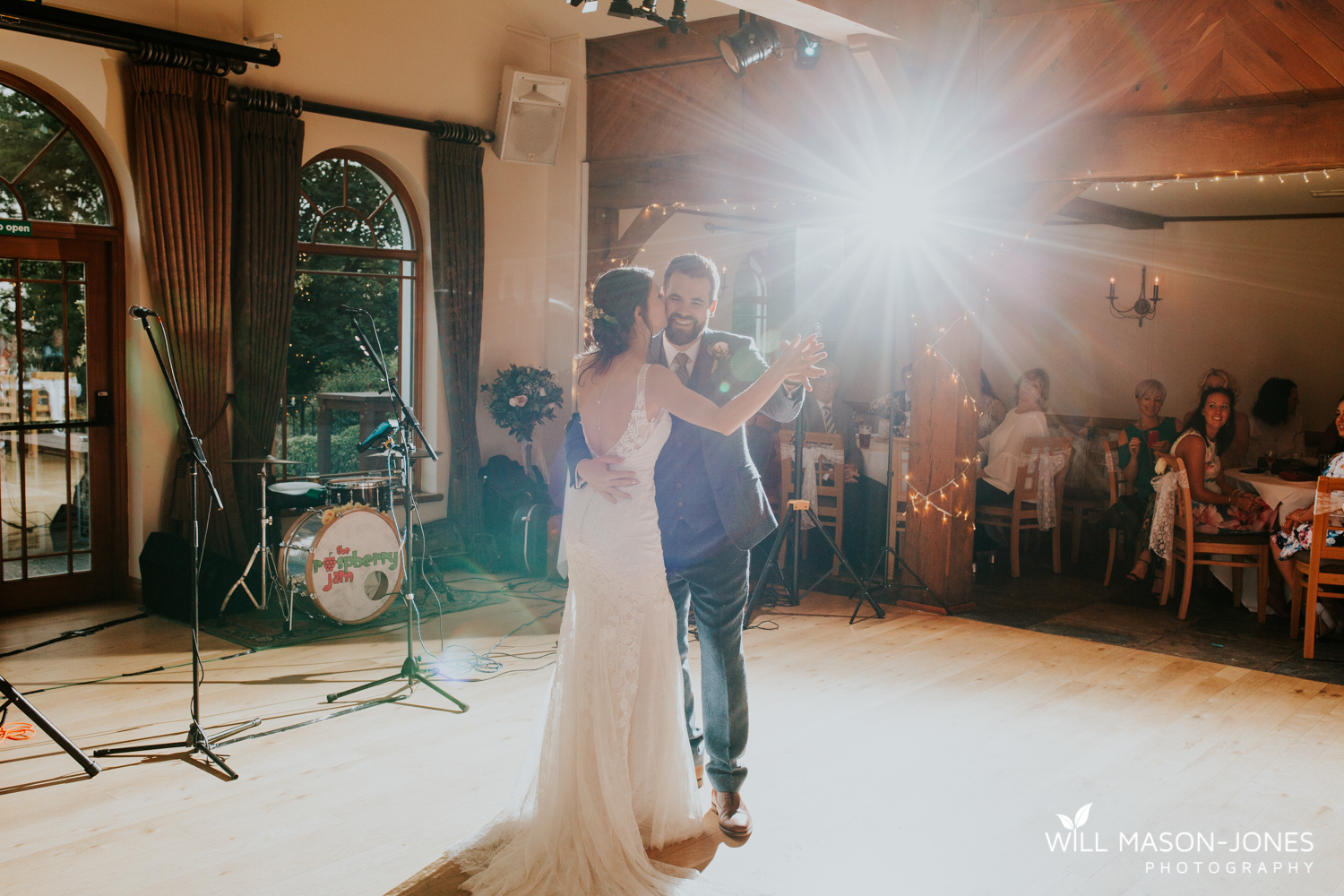  king arthur hotel swansea first dance dancefloor photos 