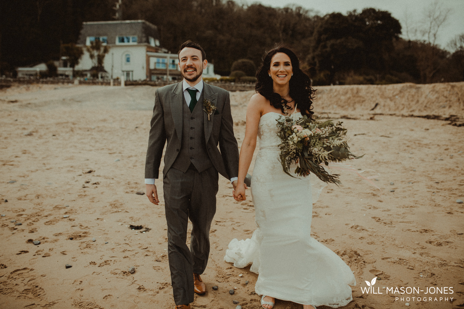 oxwich bay hotel swansea wedding photographs on the beach photography natural