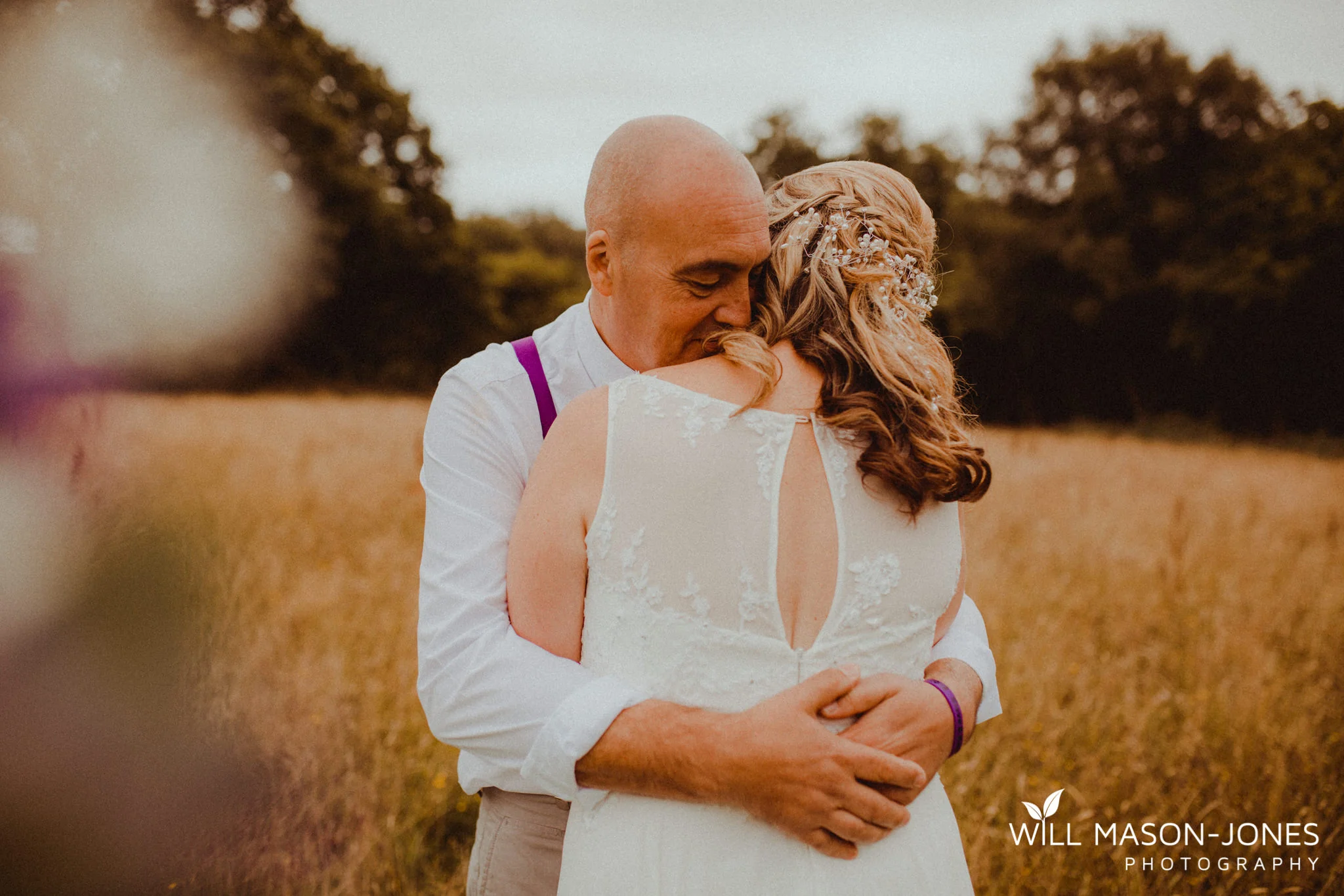 homemade-DIY-festival-alernative-wedding-wales-photographer-10.jpg
