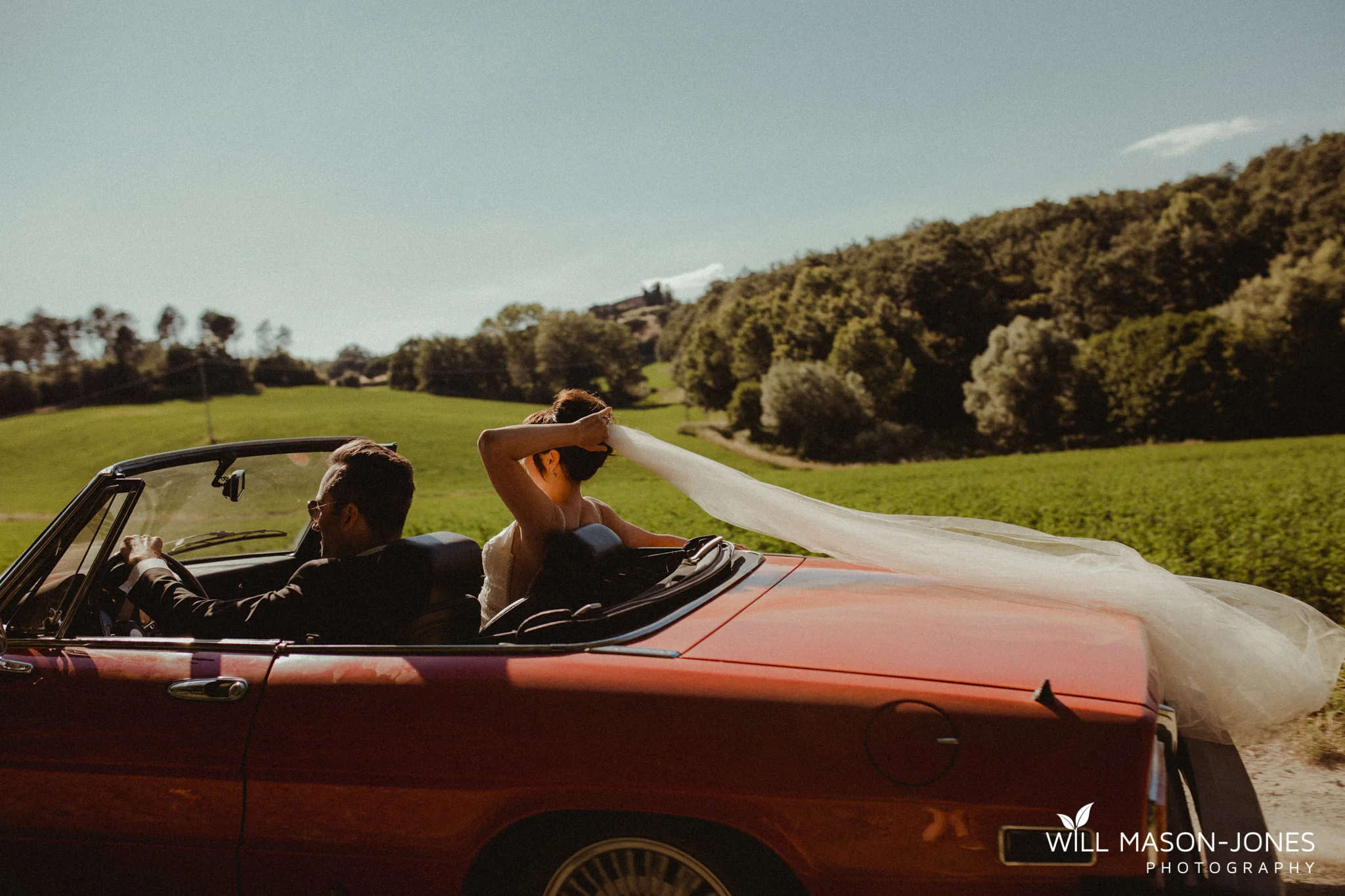  Borgo Il Castagno tuscany Italy villa destination wedding couple portraits vintage car 