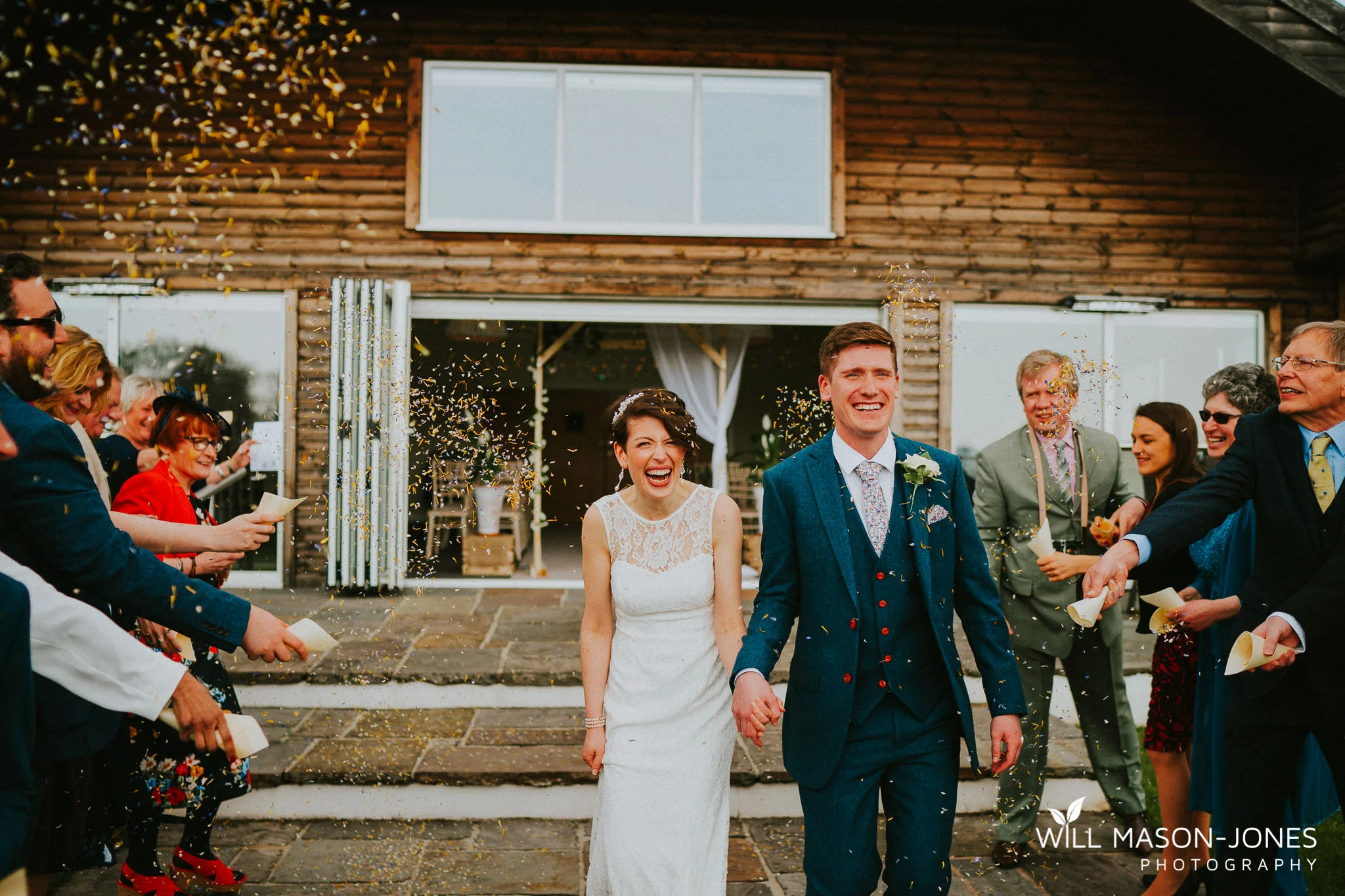  llanerch vineyard cardiff confetti colourful photography 