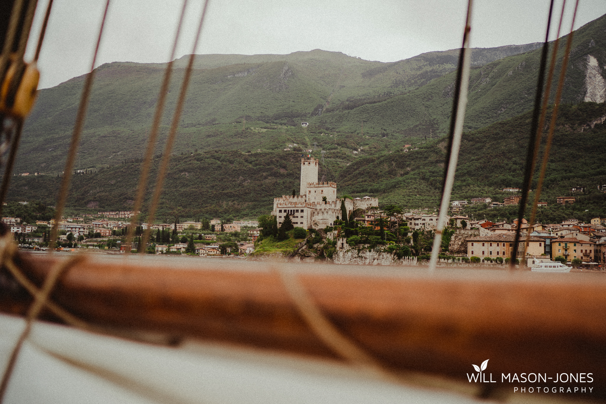  sail boat trip on lake garda after malcesine castle wedding photography 