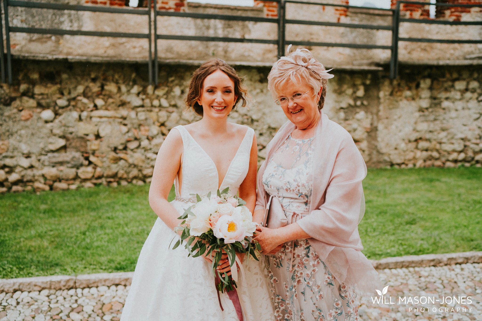  family group photography malcesine castle wedding 