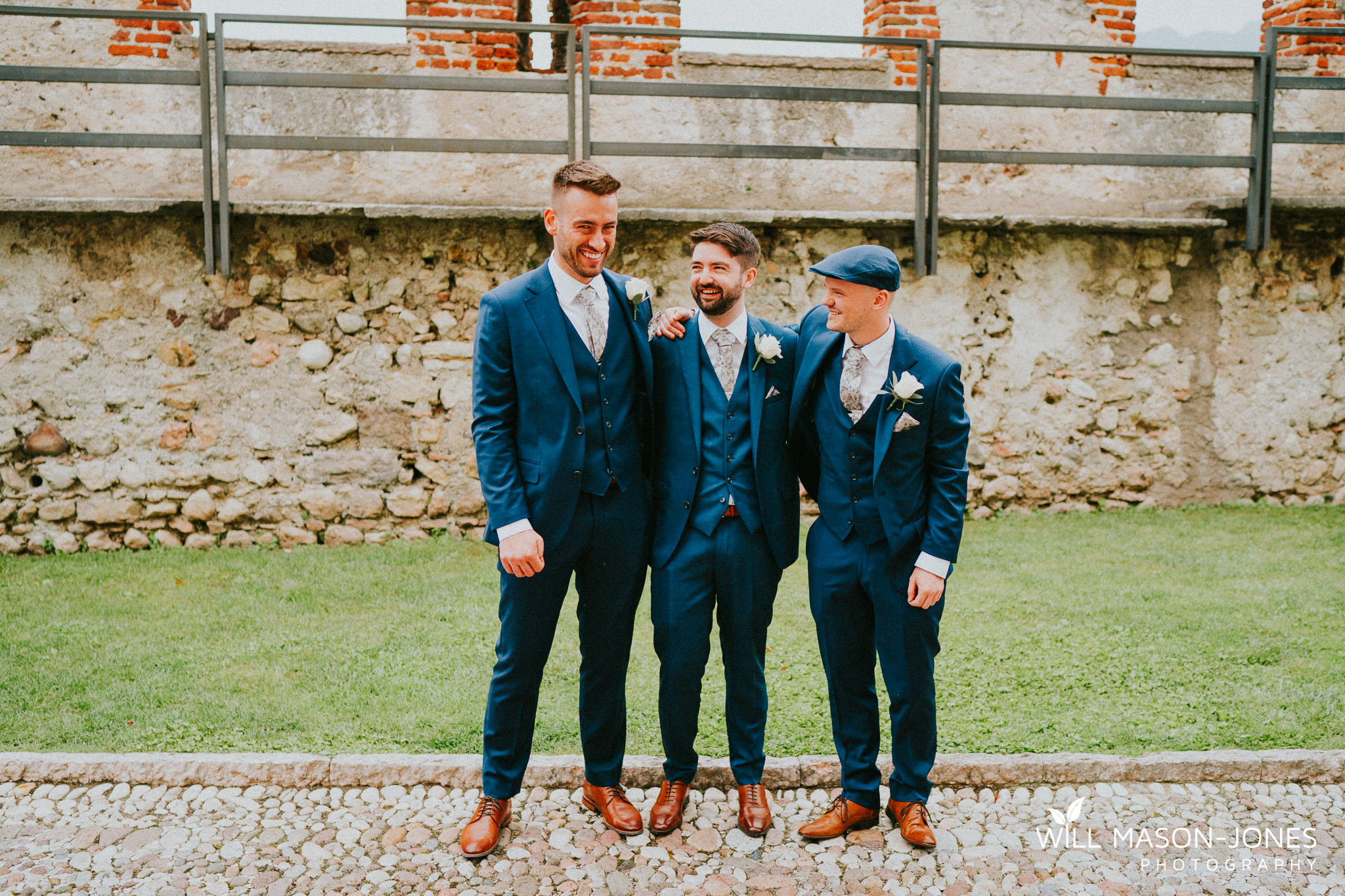  family group photography malcesine castle wedding 