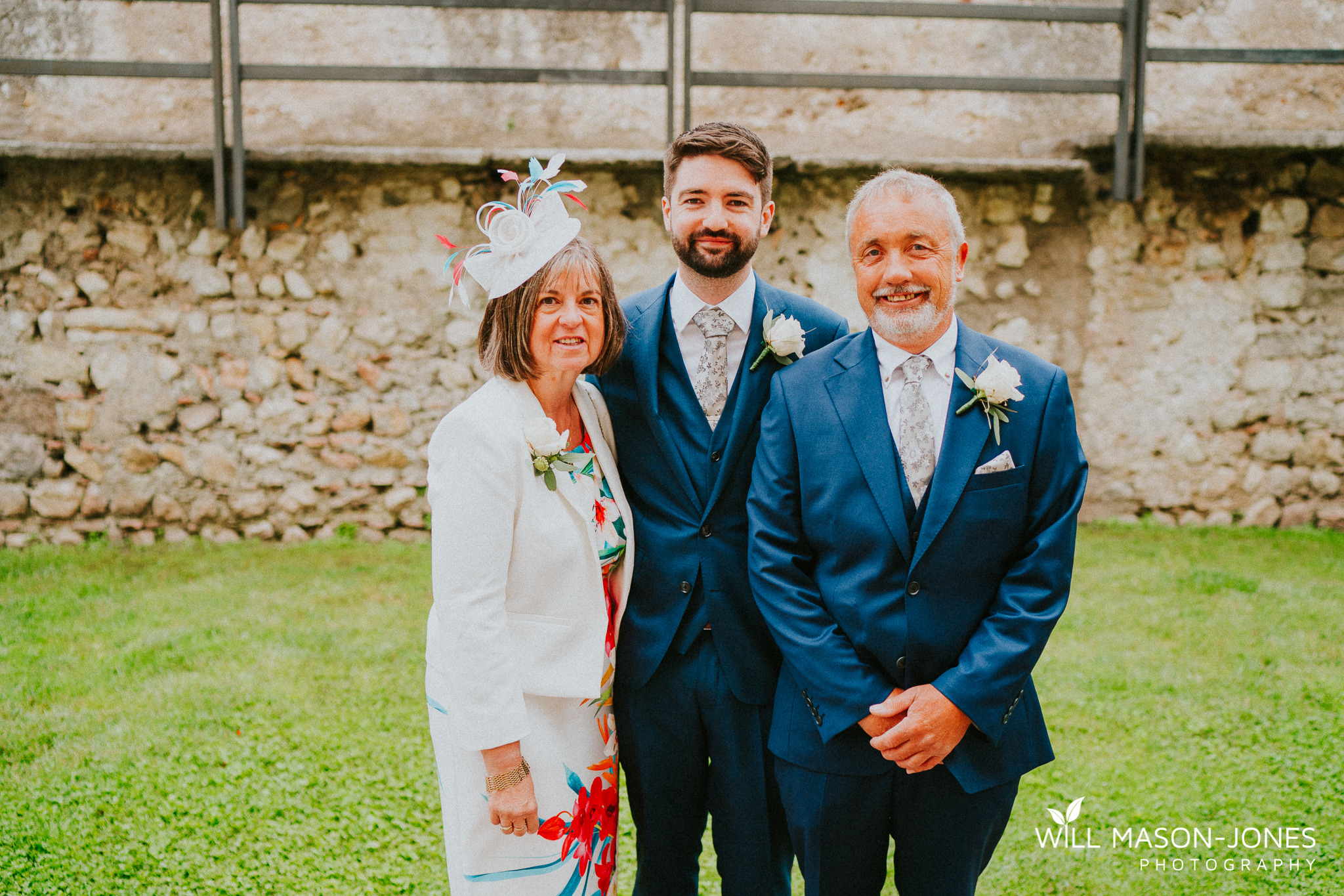  family group photography malcesine castle wedding 