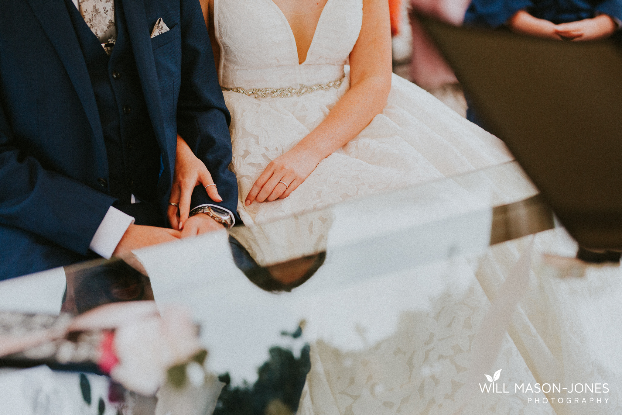  colourful rainy wet outdoor destination wedding ceremony at malcesine castle photography 