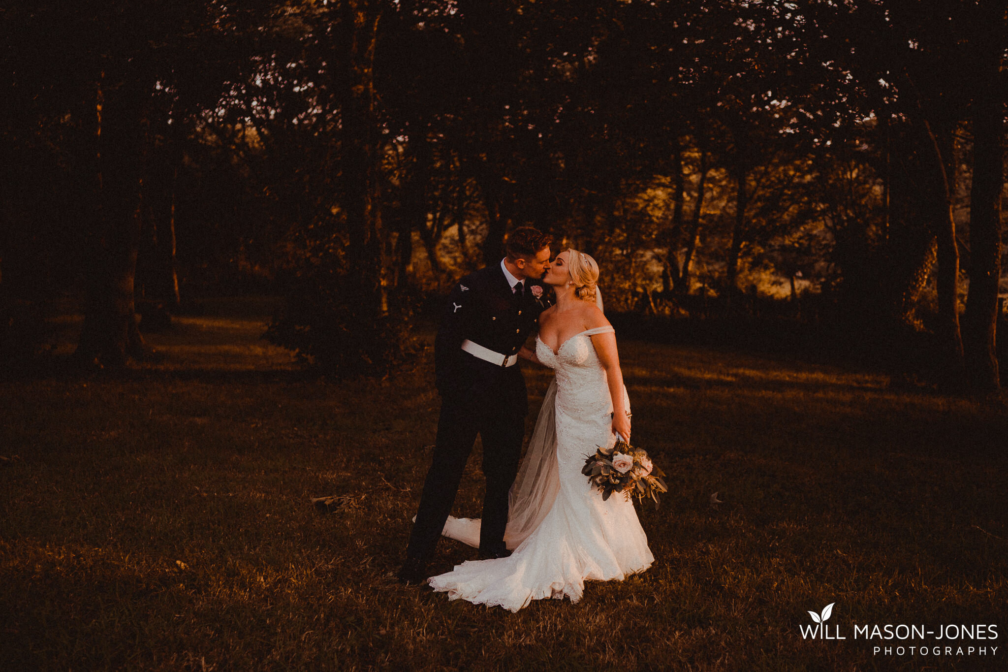  sunset couple photographs gellifawr woodland retreat weddings 