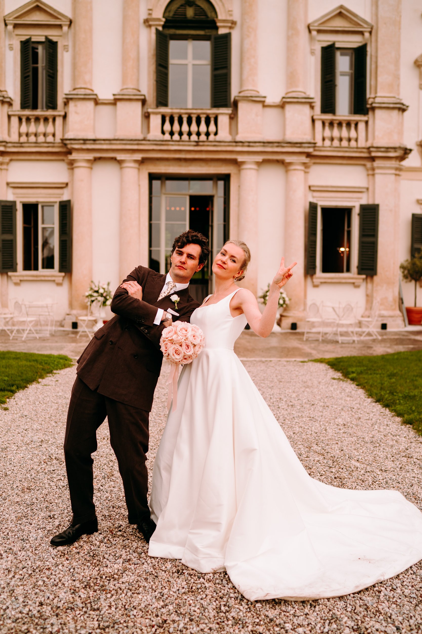  destination wedding photographer UK verona italy fun and relaxed mosconi bertani 