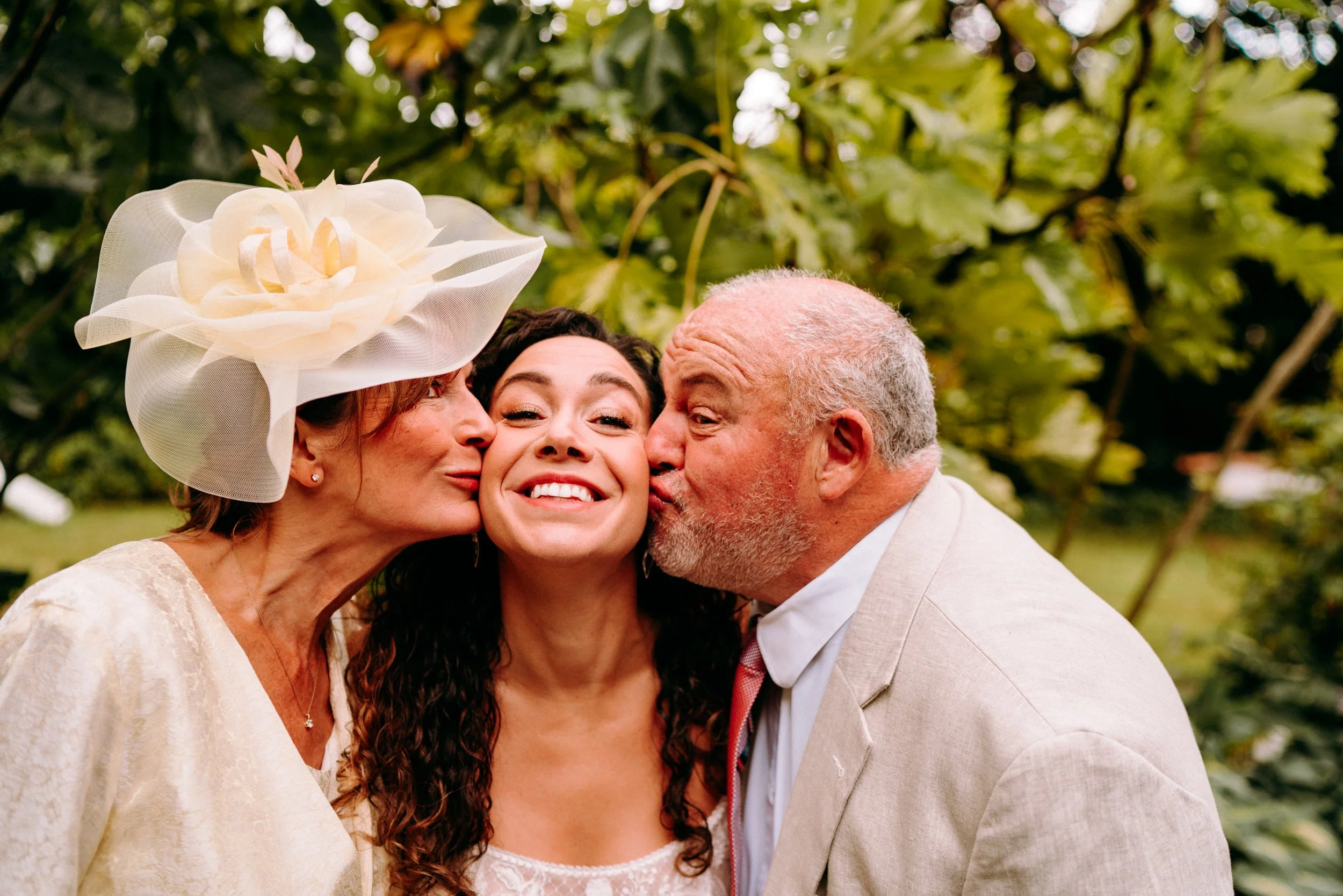  coed weddings cardiff natural fun relaxed photographers 