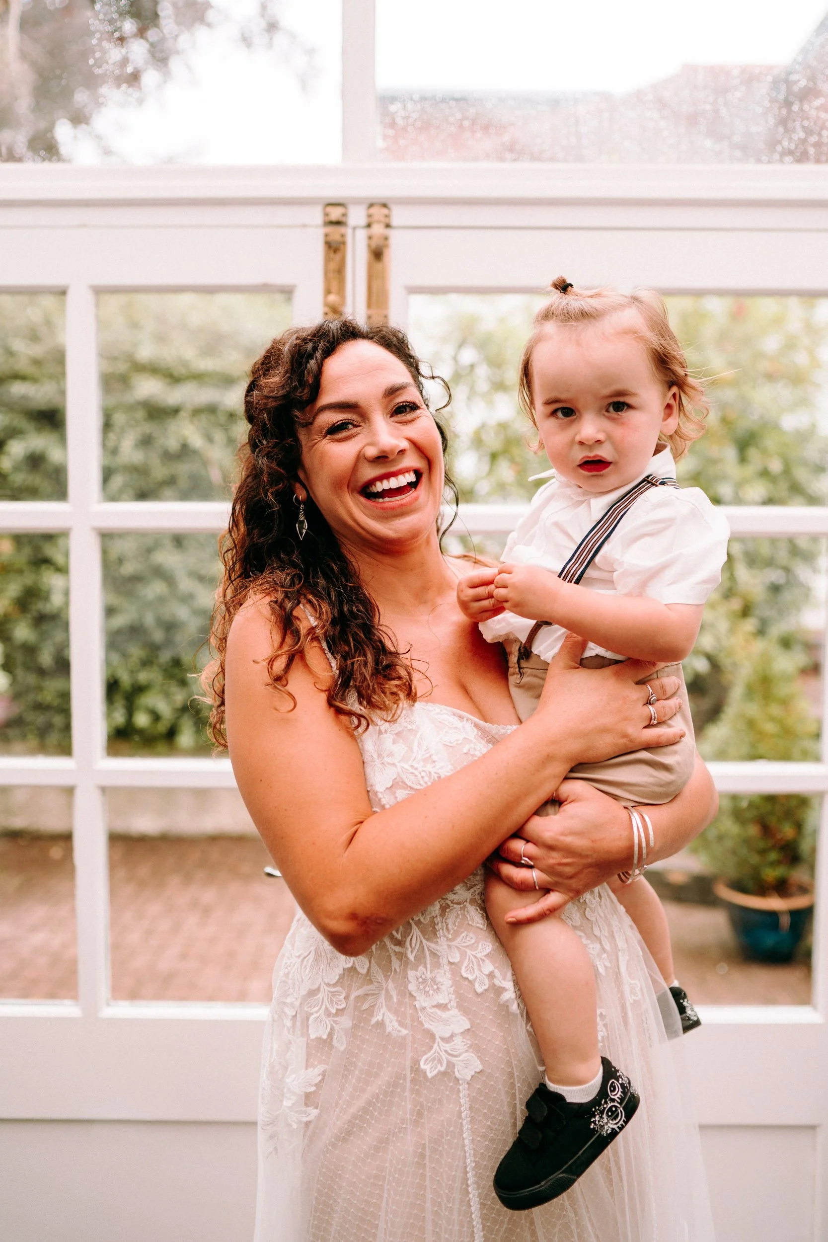  coed weddings cardiff natural fun relaxed photographers 