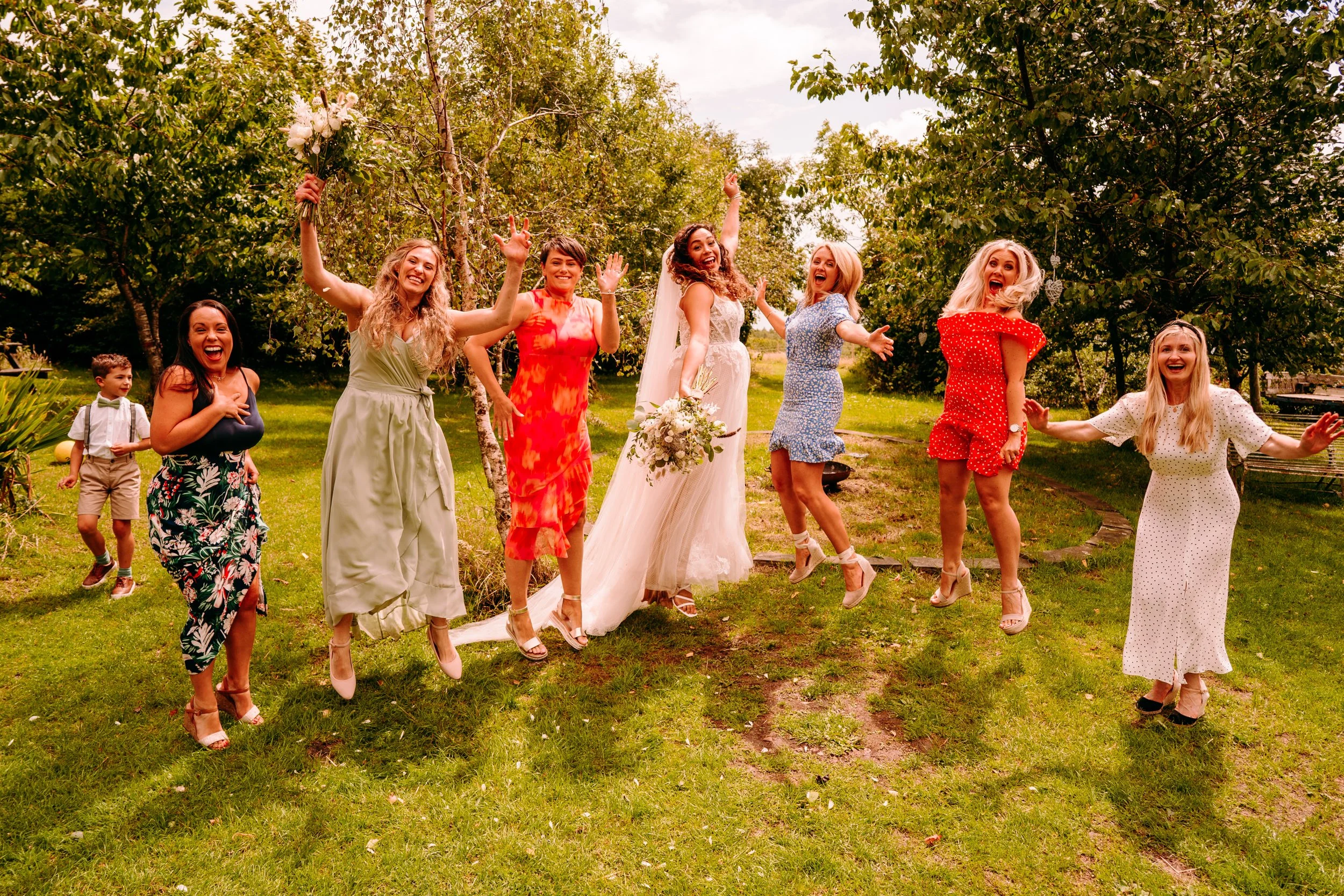  coed weddings cardiff natural fun relaxed photographers 