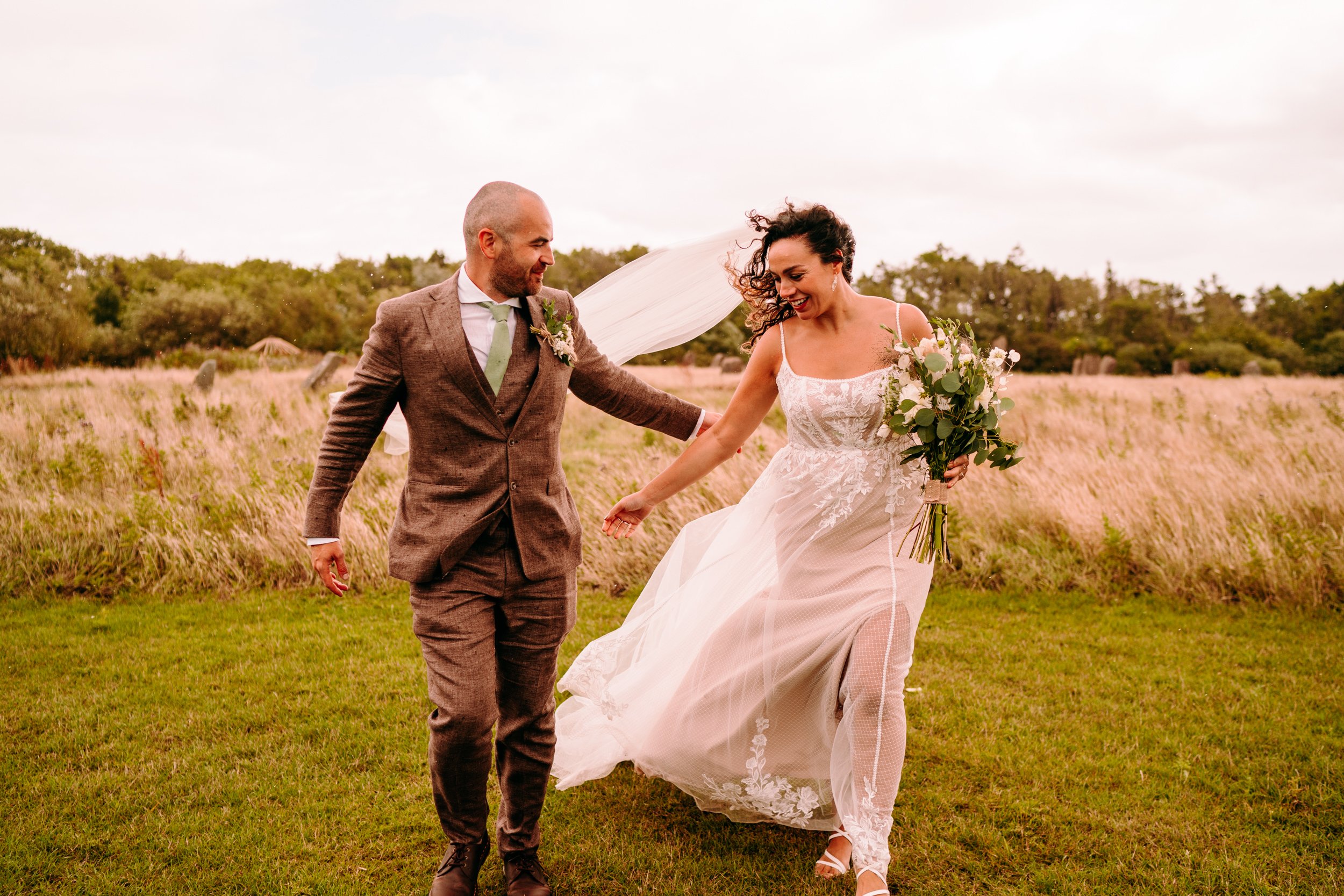  coed weddings cardiff natural fun relaxed photographers 