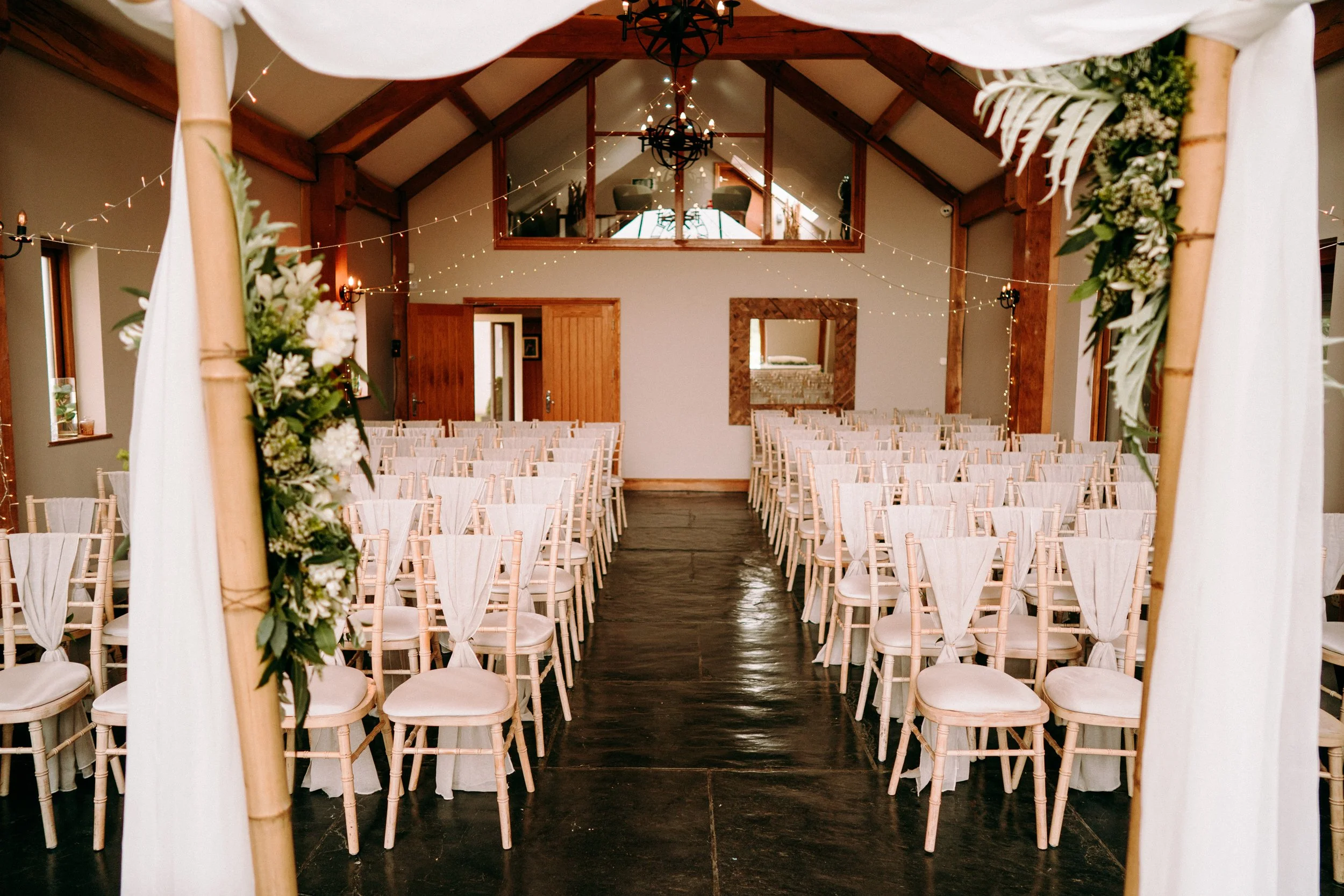 oldwalls-swansea-wedding-photographer-colourful-relaxed-2.jpg