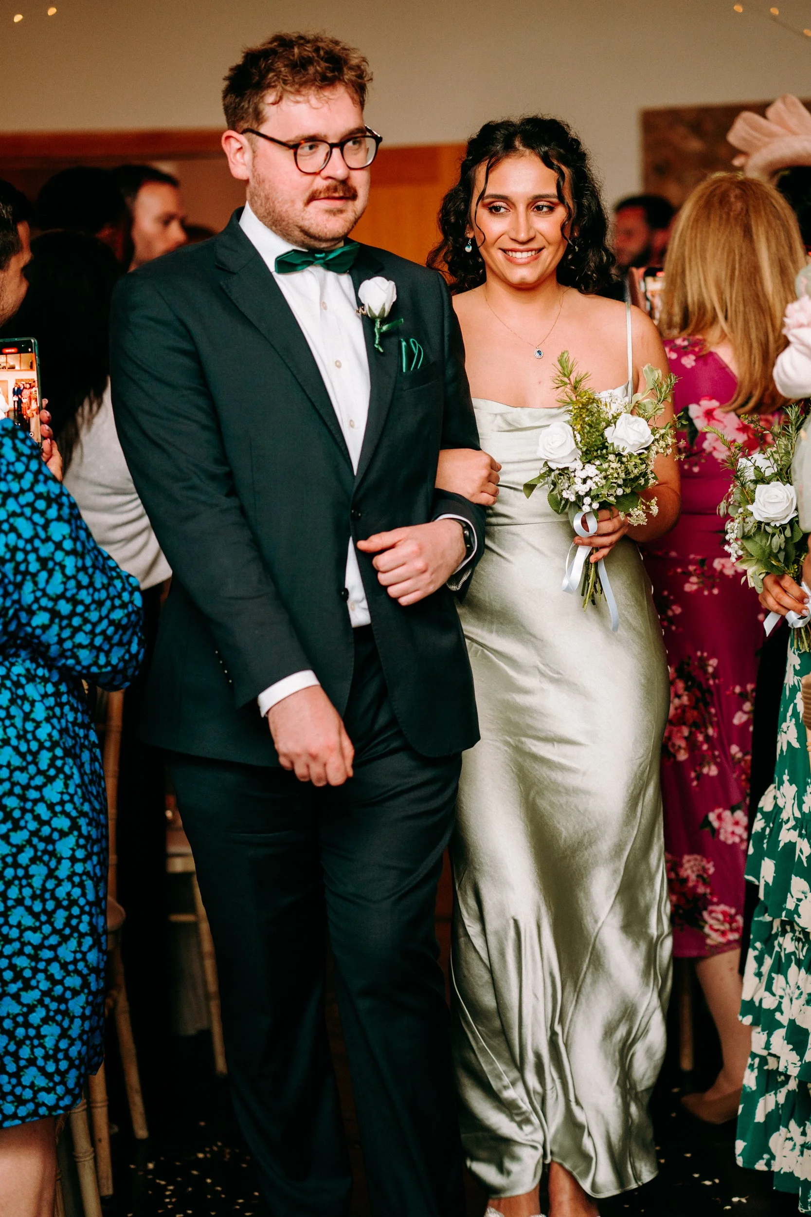 oldwalls-swansea-wedding-photographer-colourful-relaxed-41.jpg