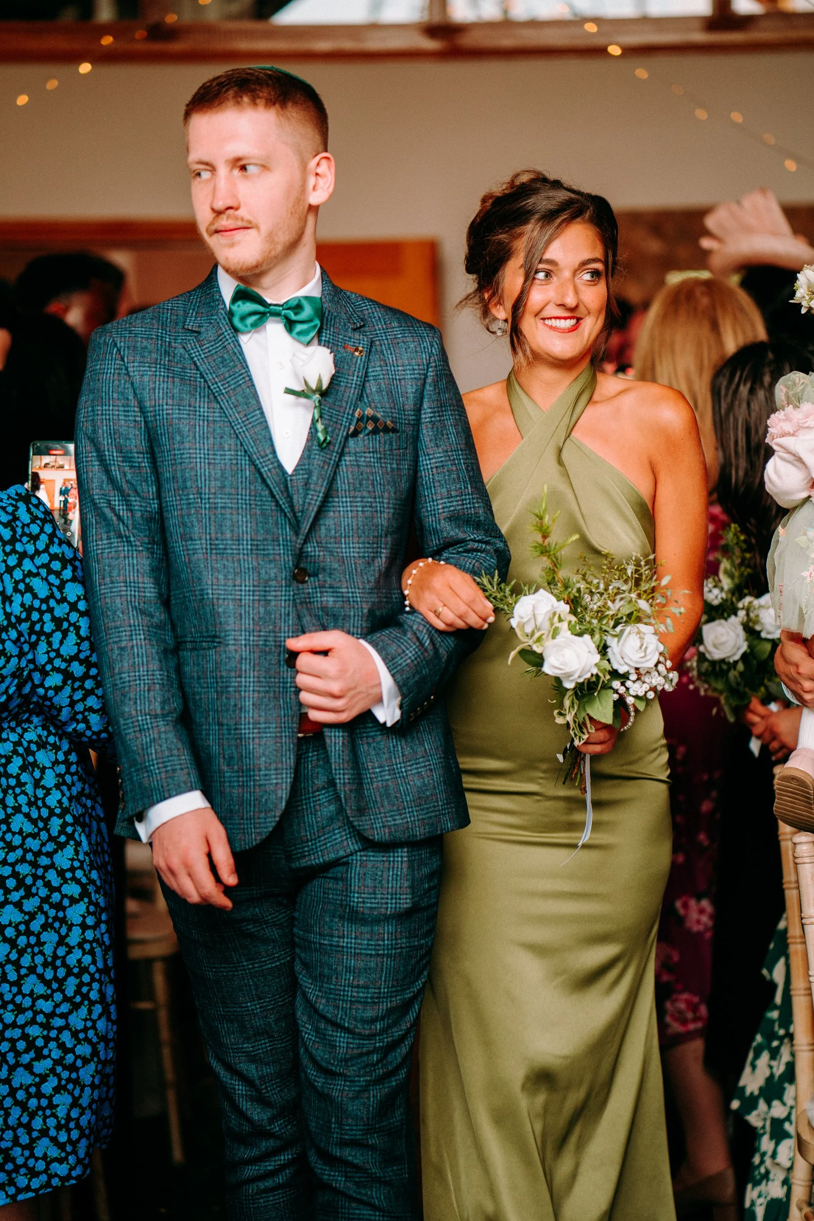 oldwalls-swansea-wedding-photographer-colourful-relaxed-43.jpg
