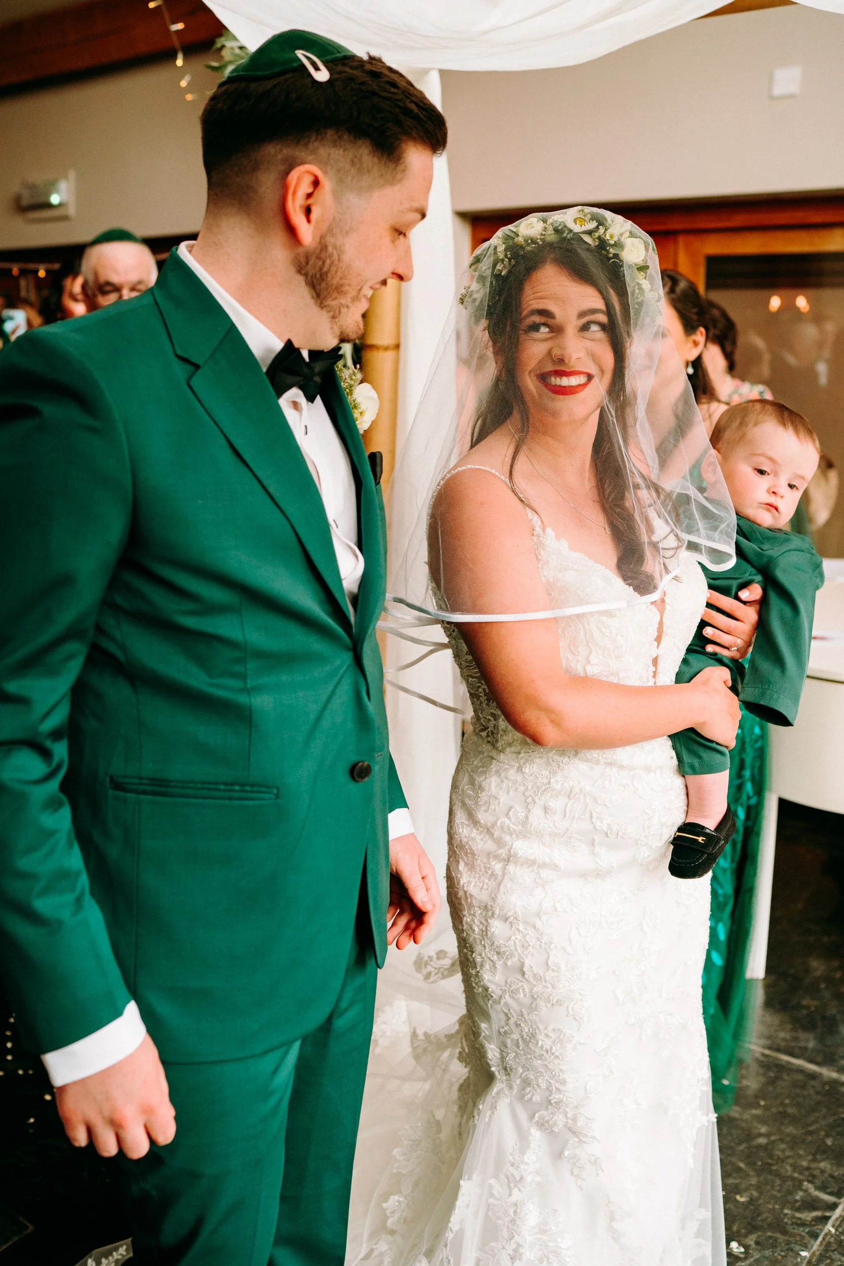 oldwalls-swansea-wedding-photographer-colourful-relaxed-54.jpg