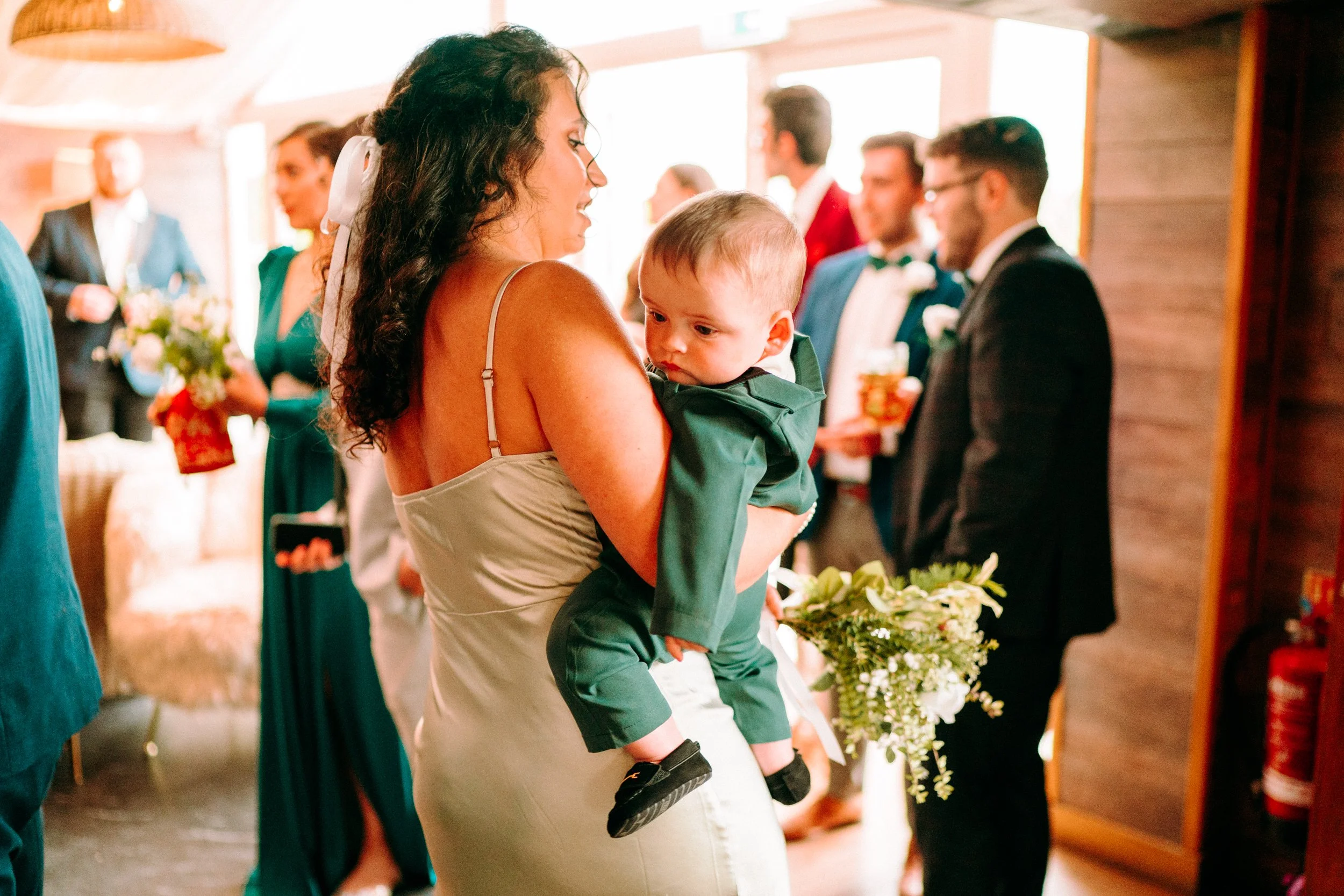 oldwalls-swansea-wedding-photographer-colourful-relaxed-70.jpg