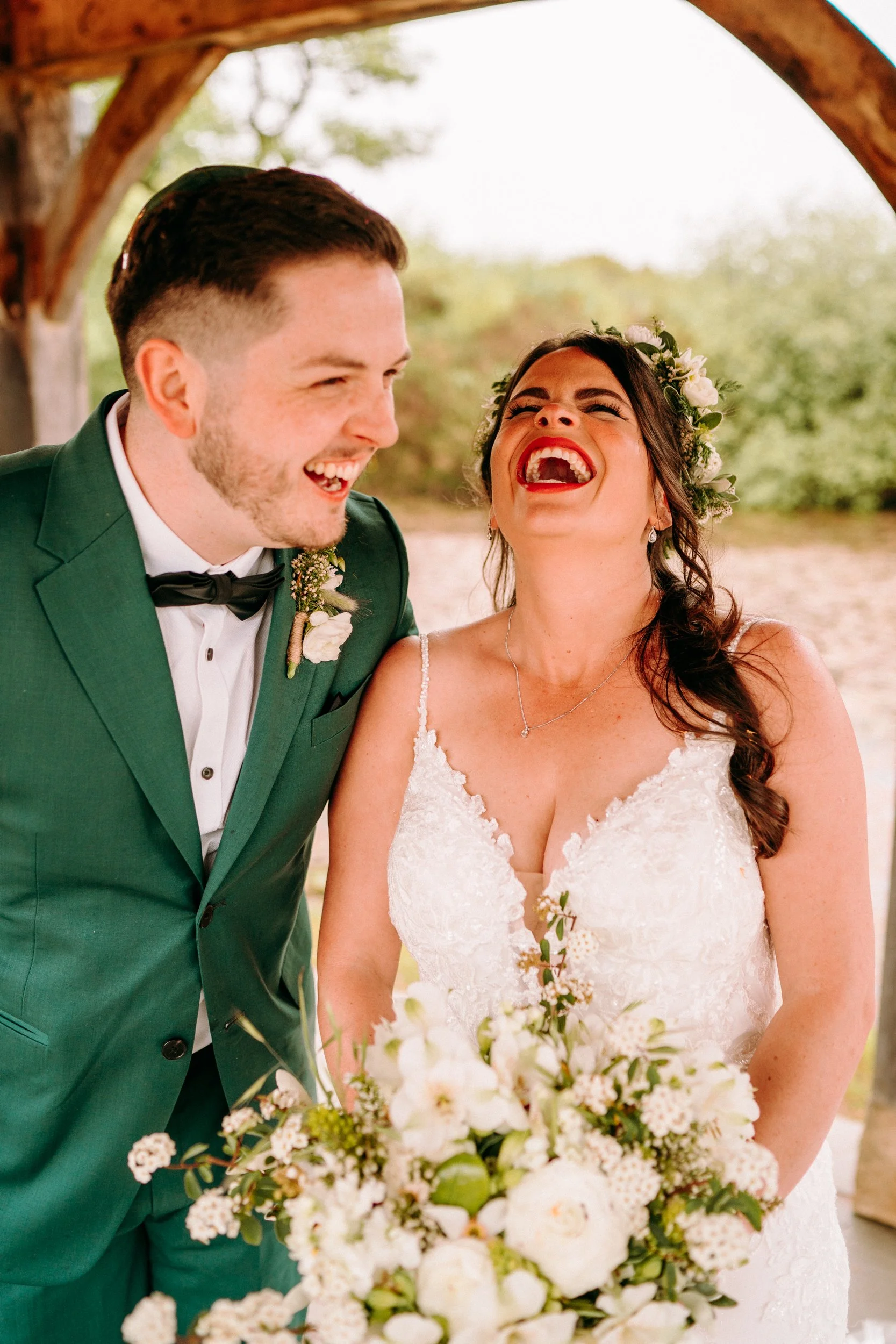 oldwalls-swansea-wedding-photographer-colourful-relaxed-90.jpg