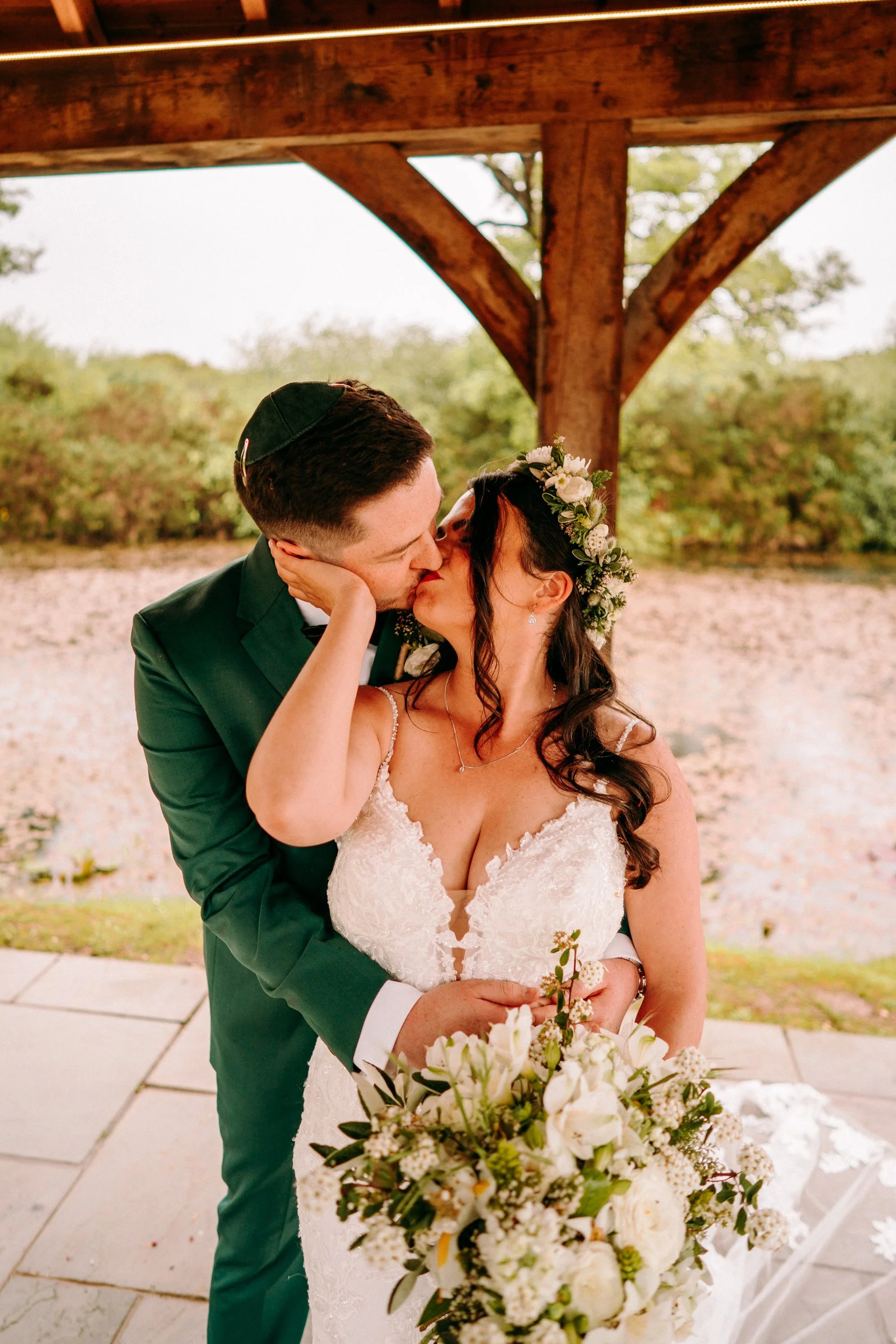 oldwalls-swansea-wedding-photographer-colourful-relaxed-97.jpg