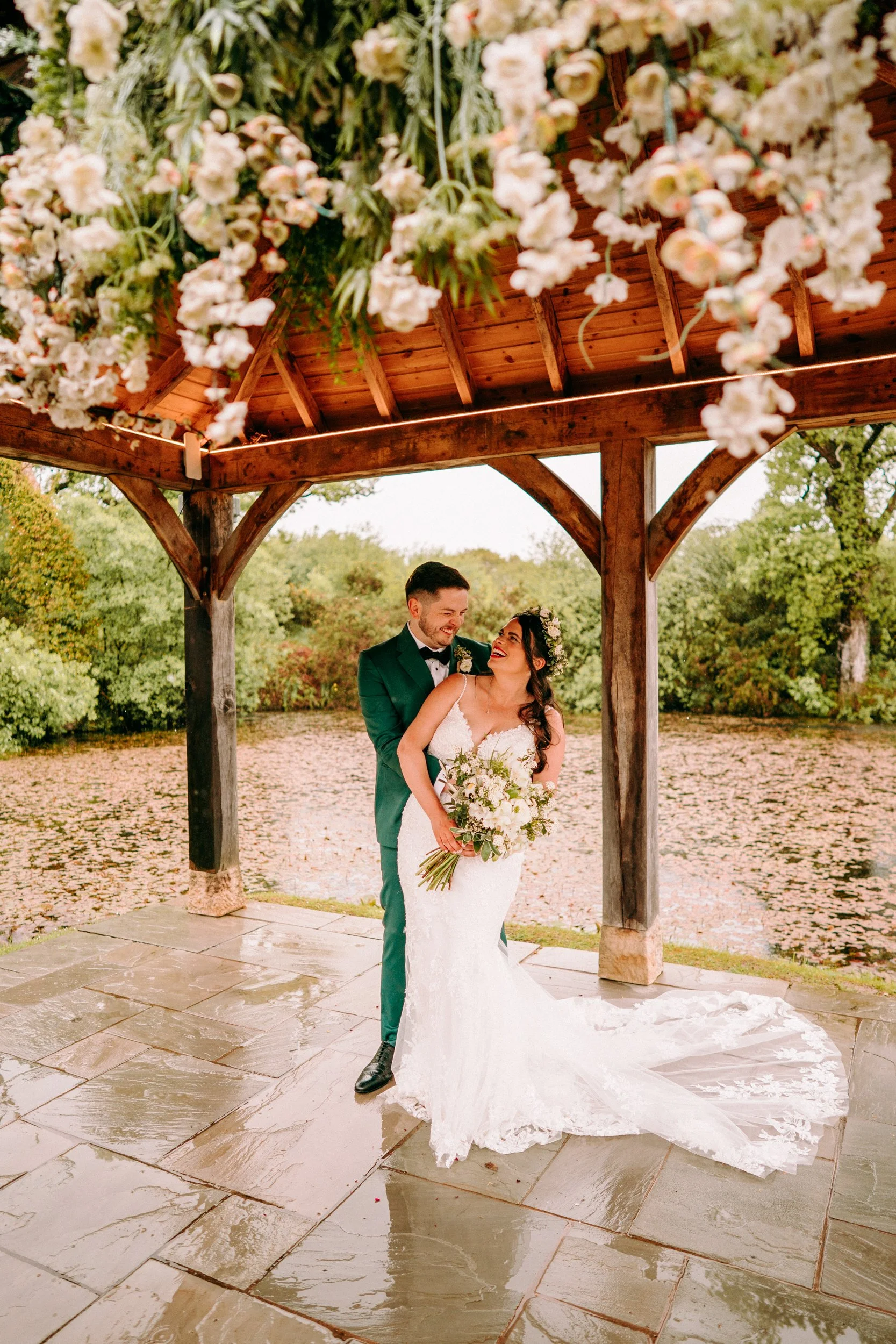 oldwalls-swansea-wedding-photographer-colourful-relaxed-98.jpg