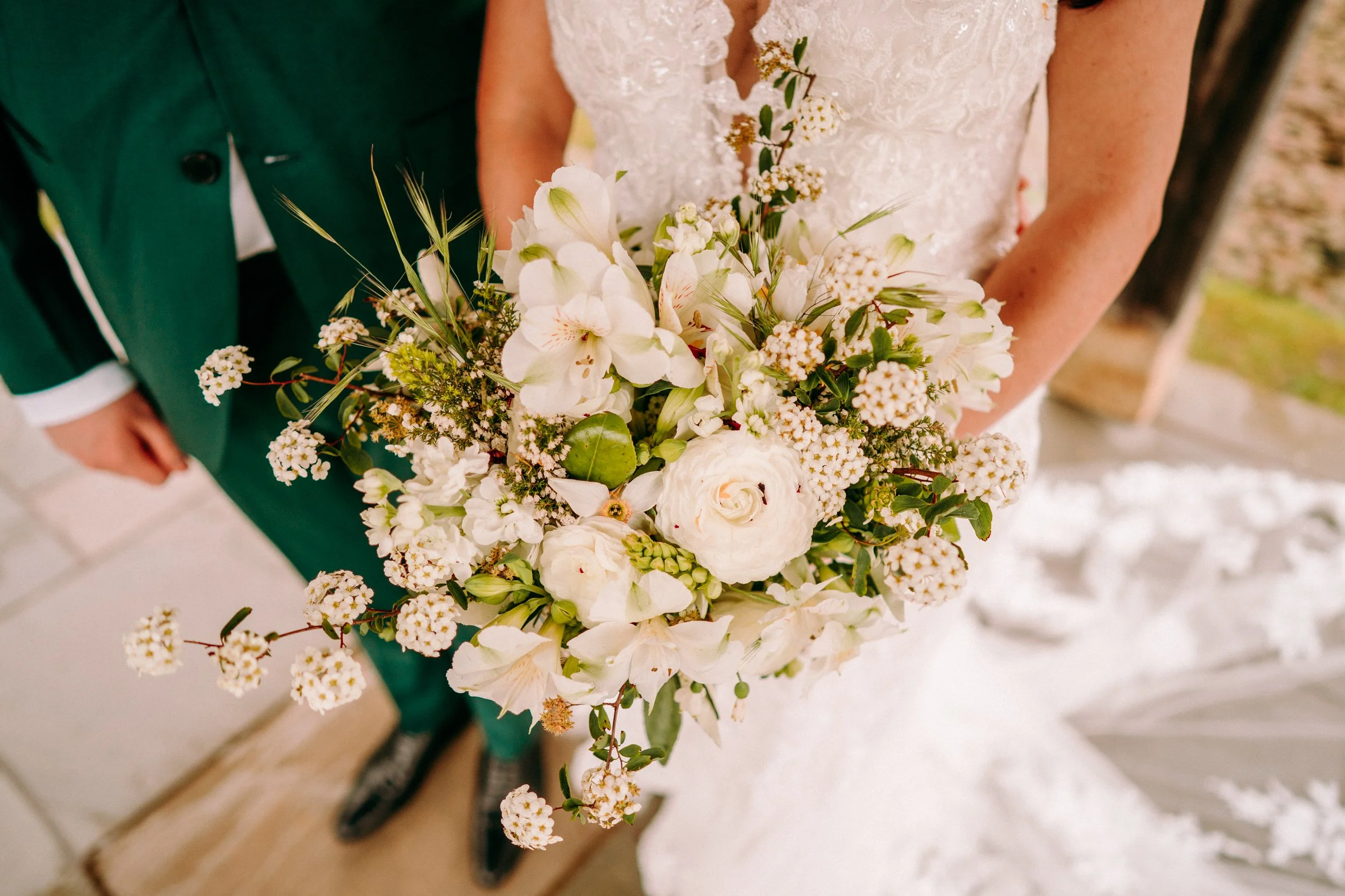 oldwalls-swansea-wedding-photographer-colourful-relaxed-101.jpg