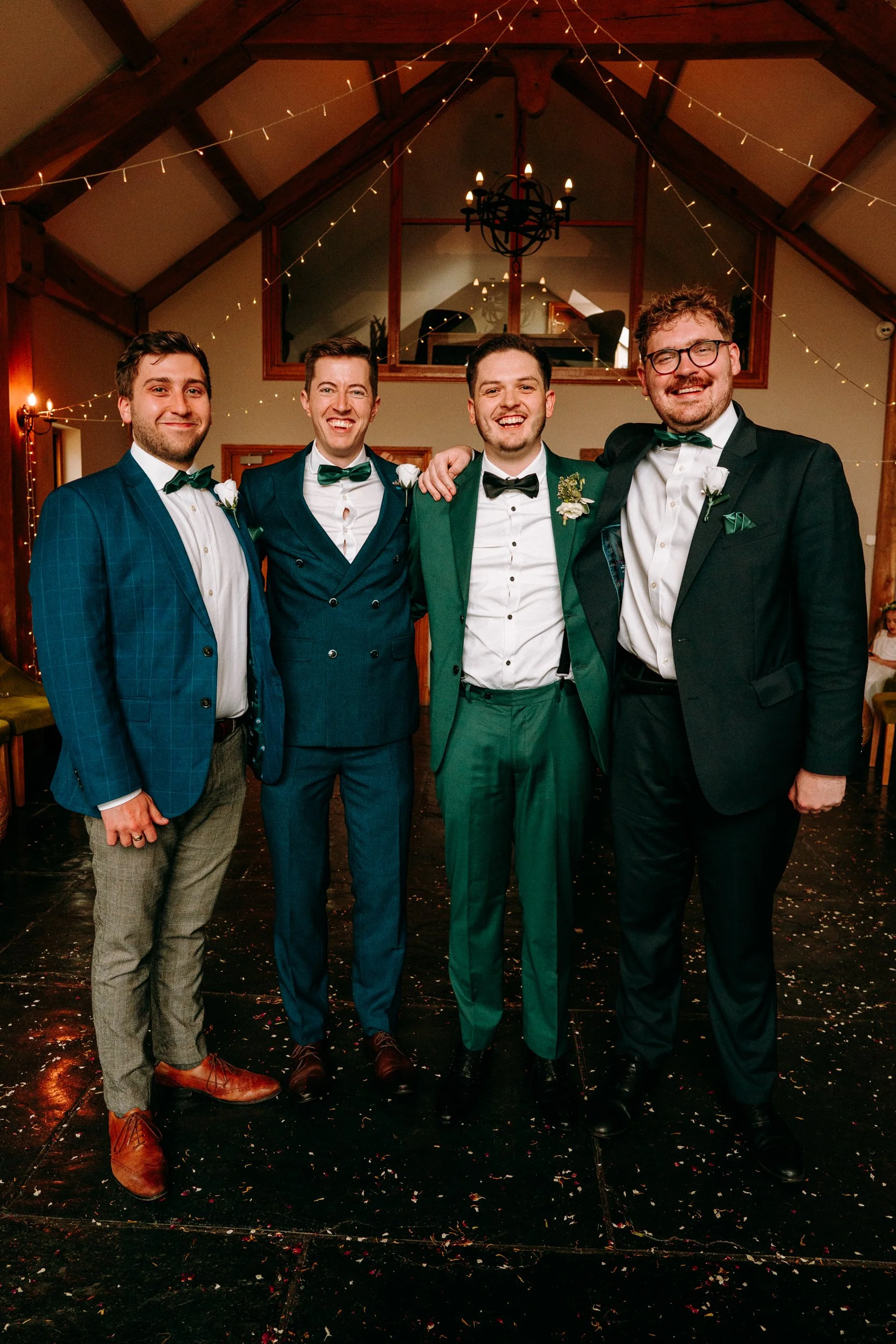 oldwalls-swansea-wedding-photographer-colourful-relaxed-114.jpg