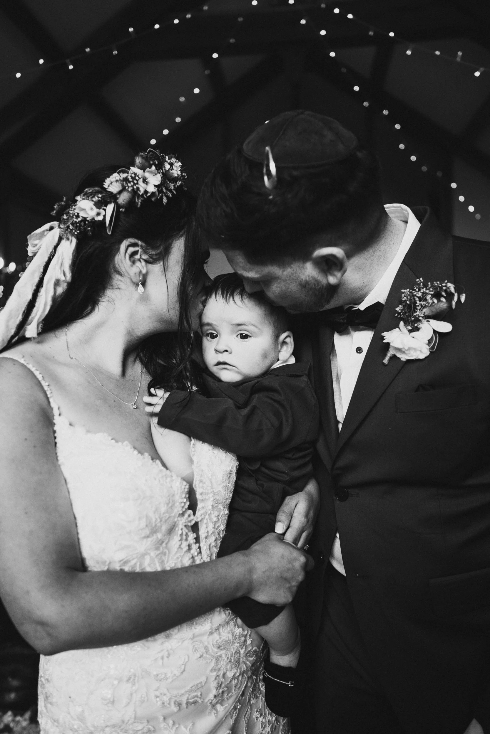 oldwalls-swansea-wedding-photographer-colourful-relaxed-124.jpg