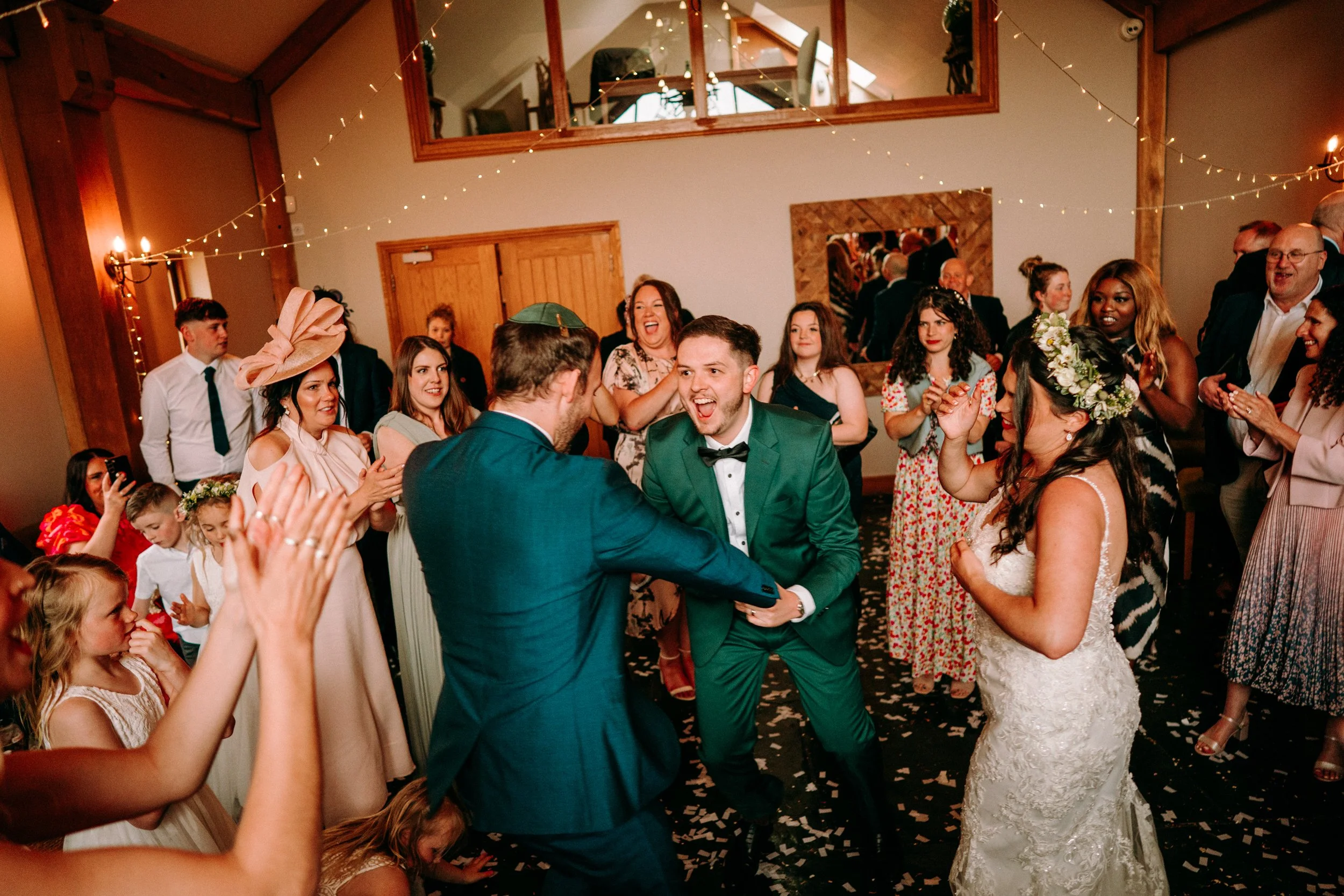 oldwalls-swansea-wedding-photographer-colourful-relaxed-153.jpg