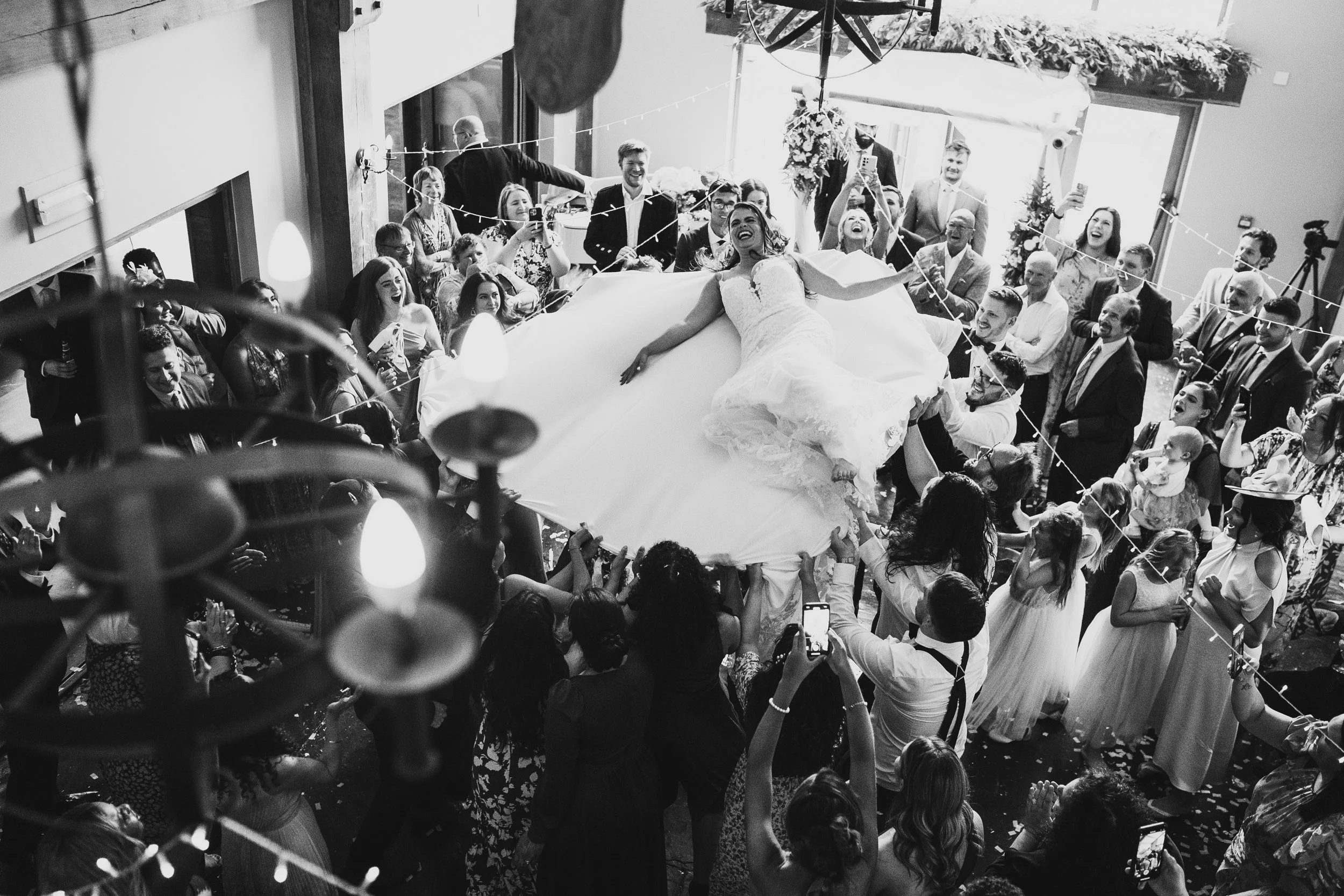 oldwalls-swansea-wedding-photographer-colourful-relaxed-174.jpg