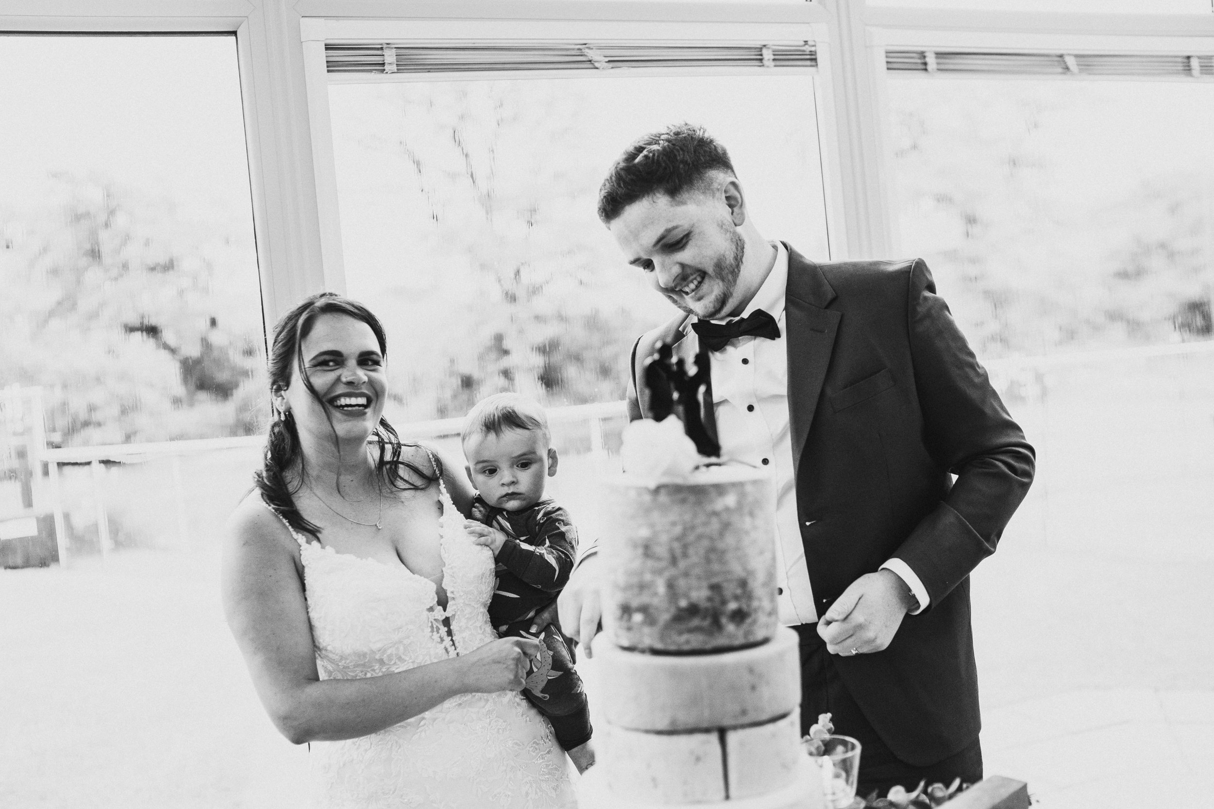 oldwalls-swansea-wedding-photographer-colourful-relaxed-209.jpg