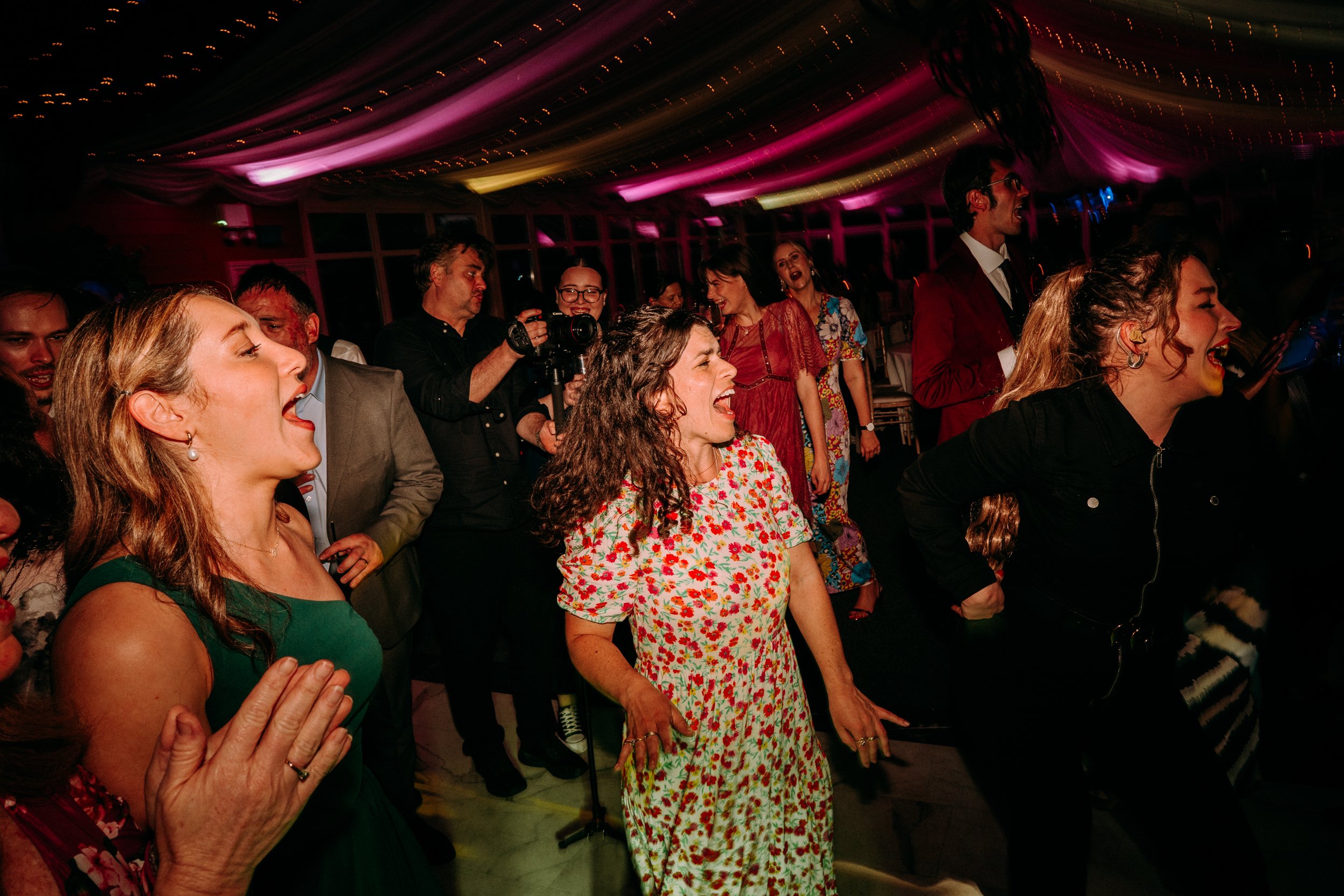 oldwalls-swansea-wedding-photographer-colourful-relaxed-235.jpg