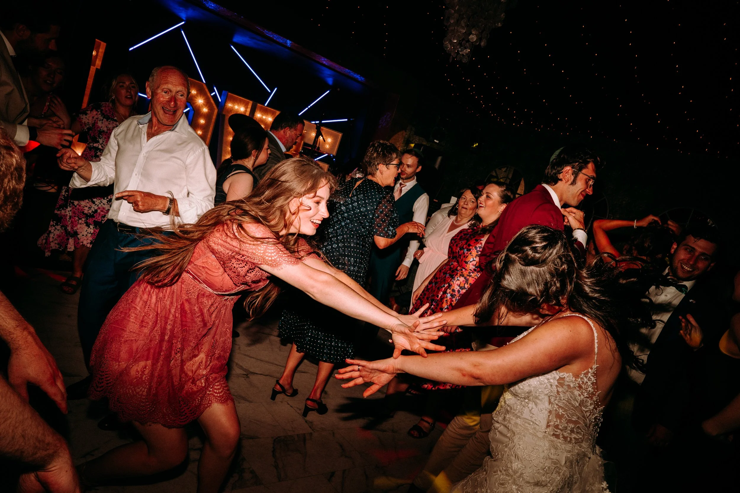 oldwalls-swansea-wedding-photographer-colourful-relaxed-257.jpg
