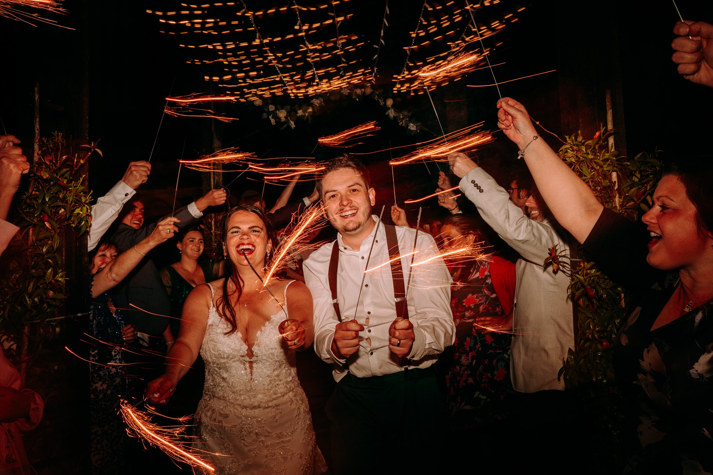 oldwalls-swansea-wedding-photographer-colourful-relaxed-262.jpg