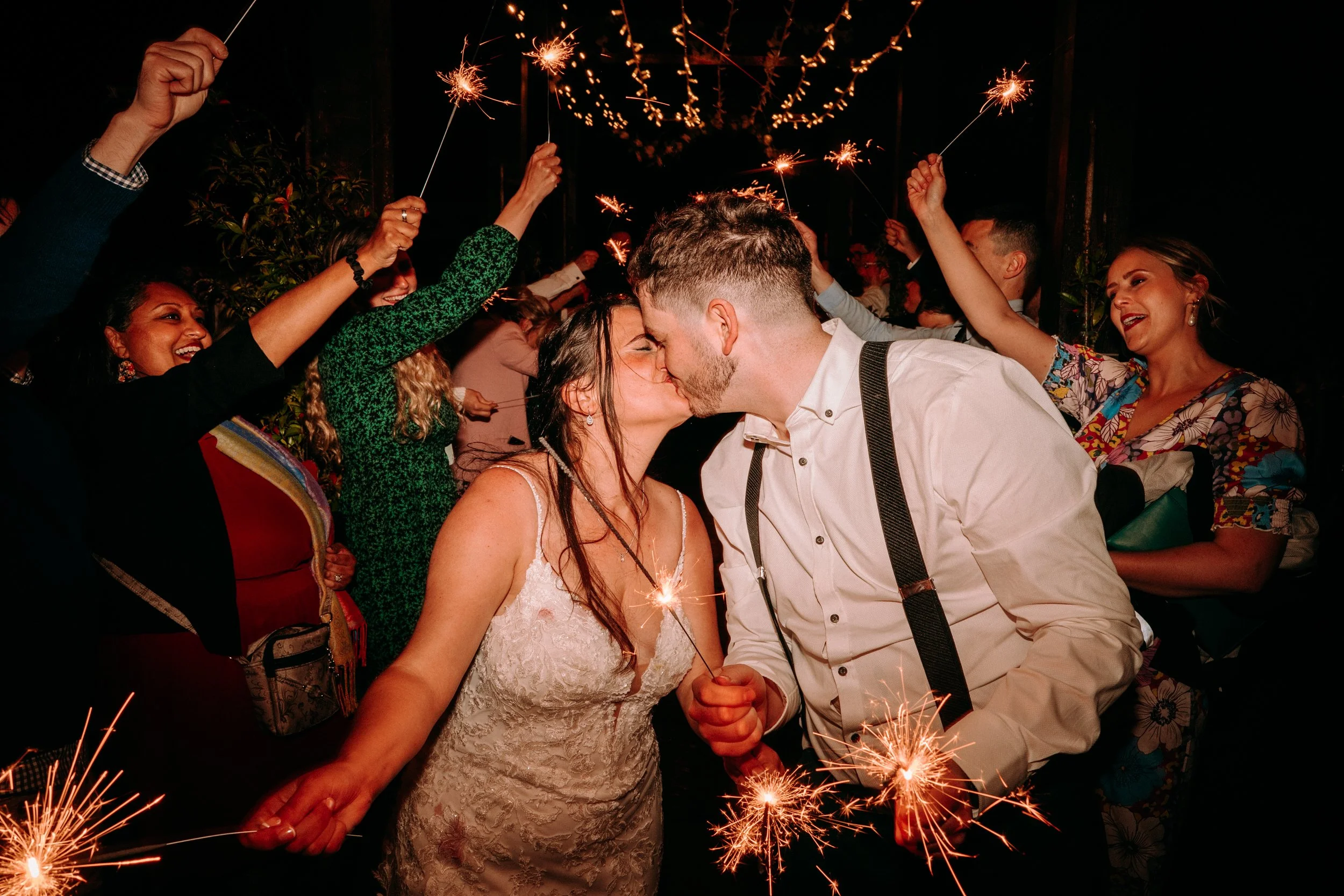 oldwalls-swansea-wedding-photographer-colourful-relaxed-263.jpg