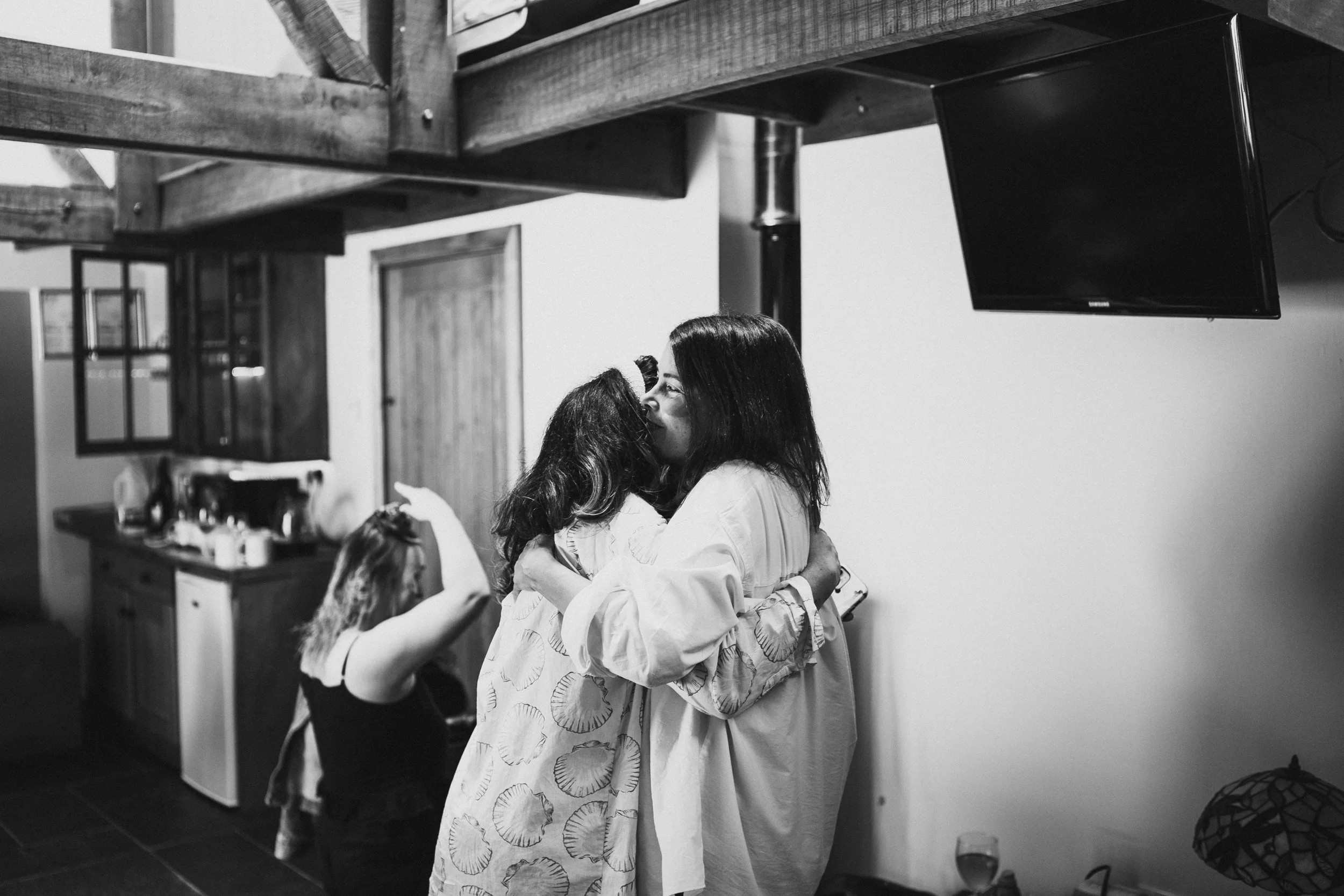 ceridwen-centre-relaxed-carmarthenshire-wedding-photographers-16.jpg